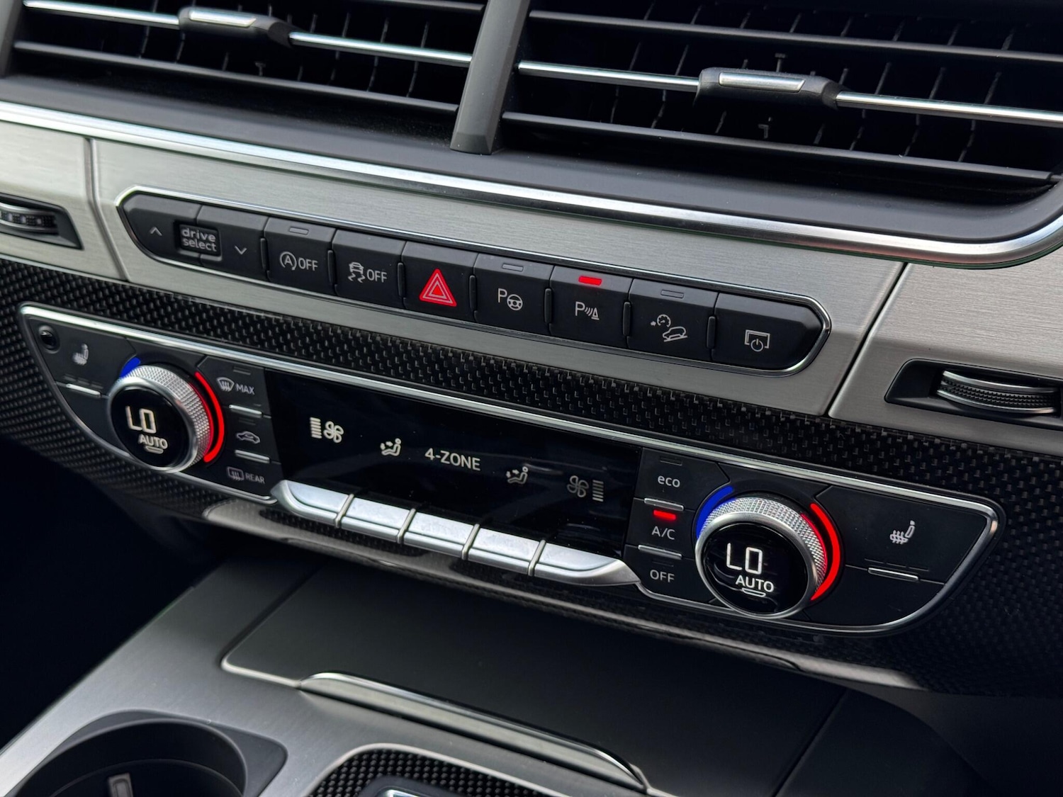 Used Audi SQ7 2018 for sale - 77424998: Photo 35