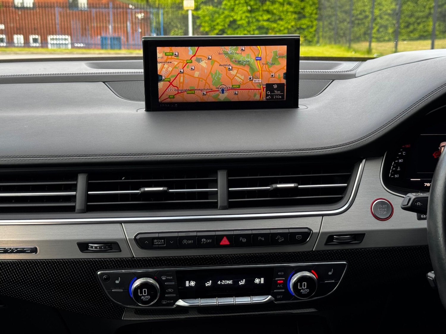 Used Audi SQ7 2018 for sale - 77424998: Photo 56