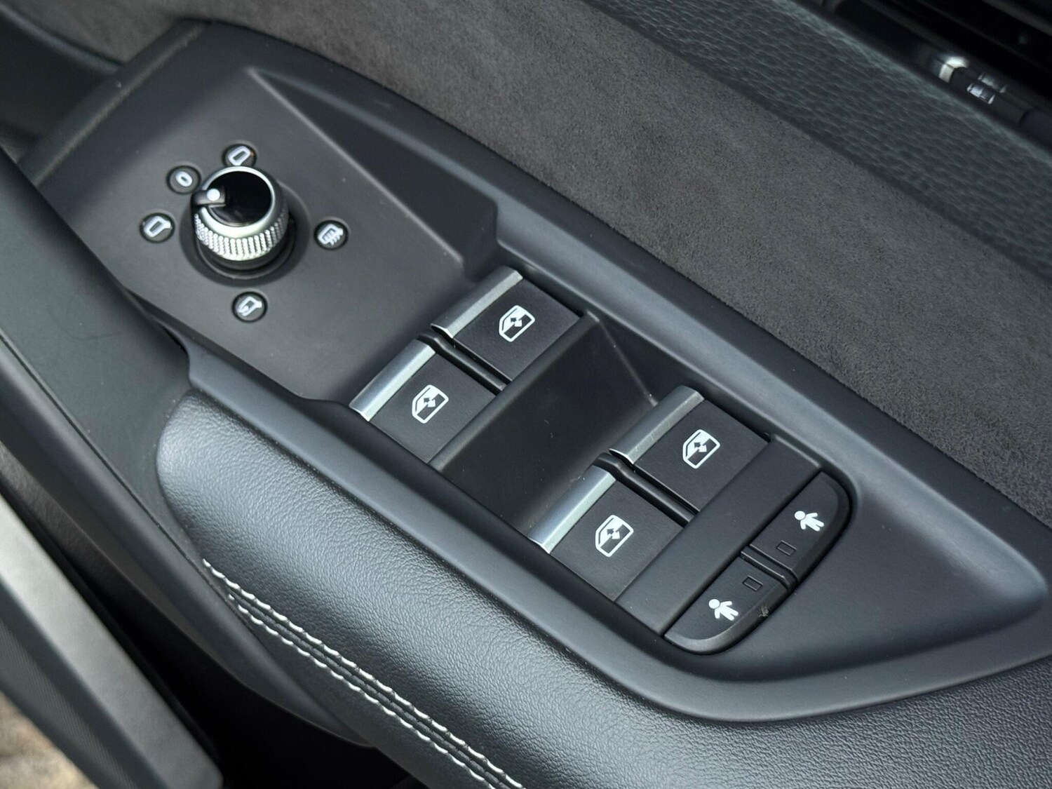 Used Audi Q5 2018 for sale - 76561734: Photo 32