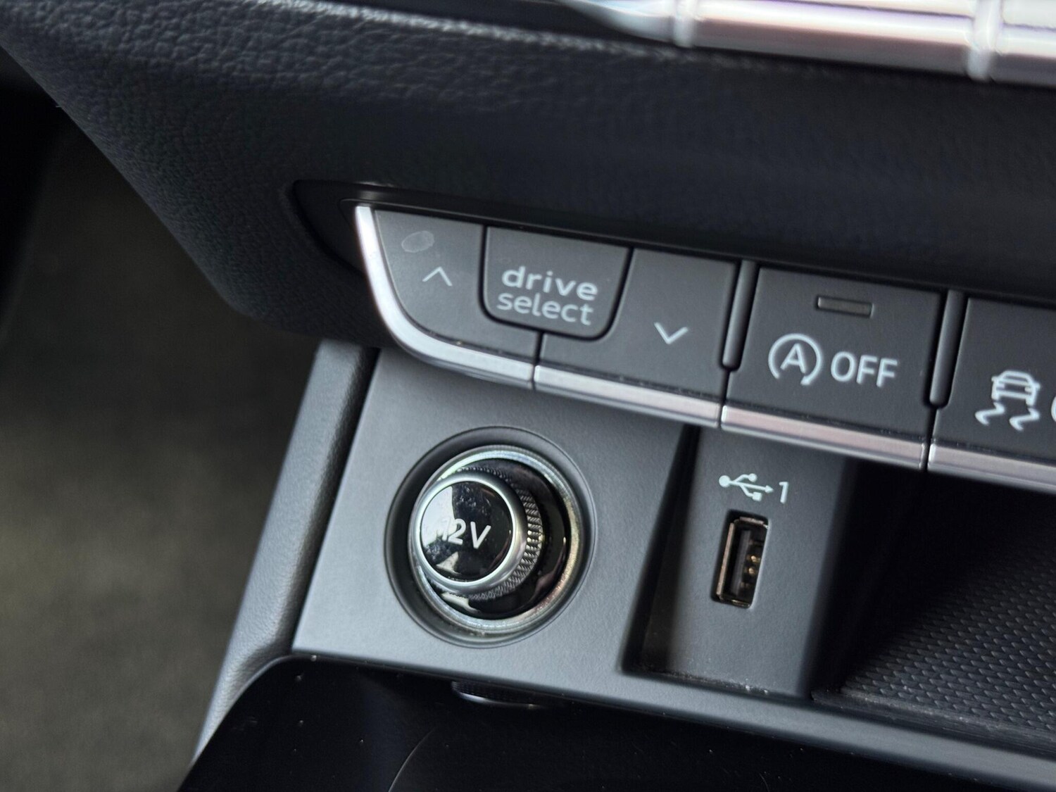 Used Audi Q5 2018 for sale - 76561734: Photo 34