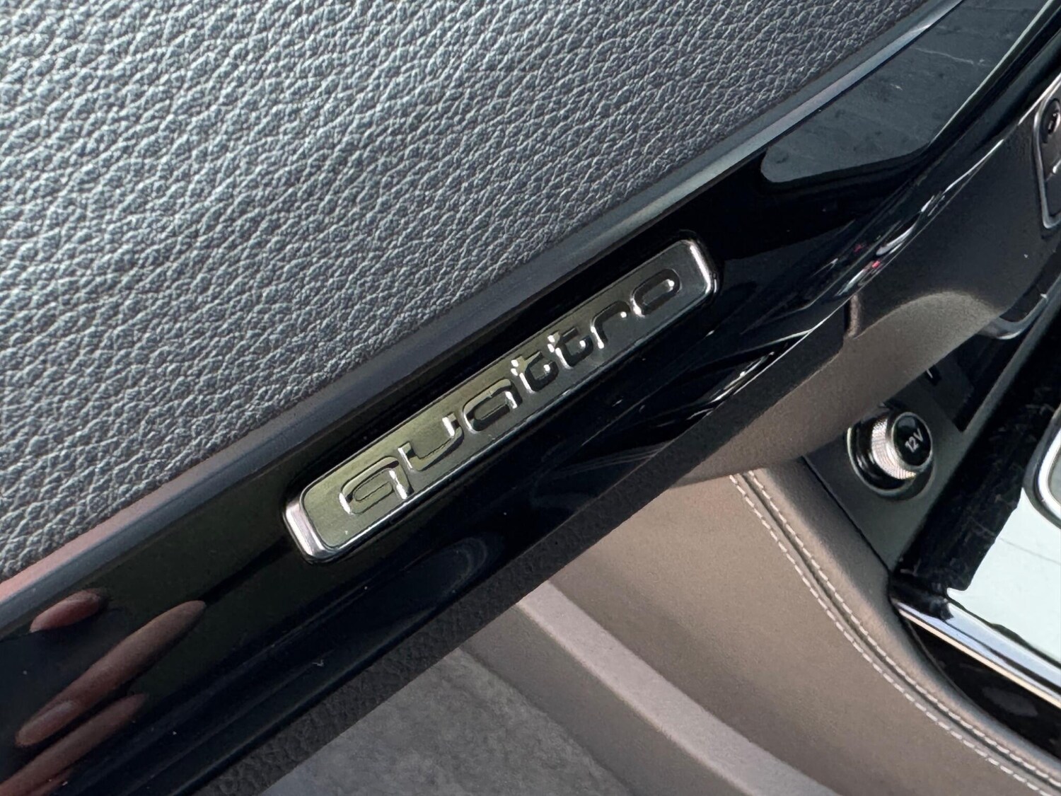 Used Audi Q5 2018 for sale - 76561734: Photo 38