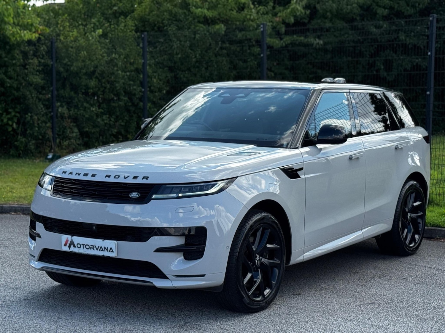 Used Land Rover Range Rover Sport 2022 for sale - 76561208: Photo 3