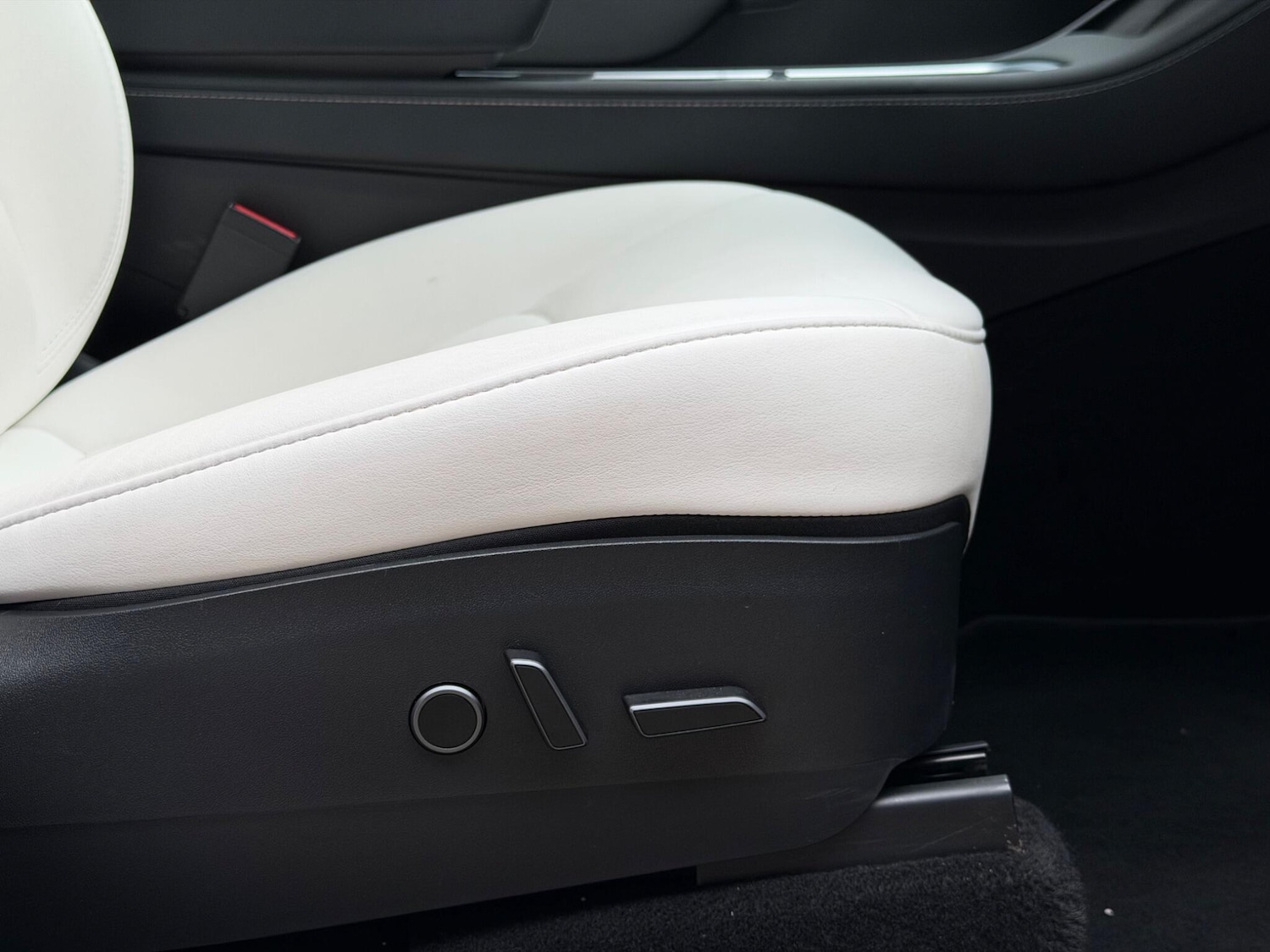 Used Tesla Model Y 2022 for sale - 76752603: Photo 18