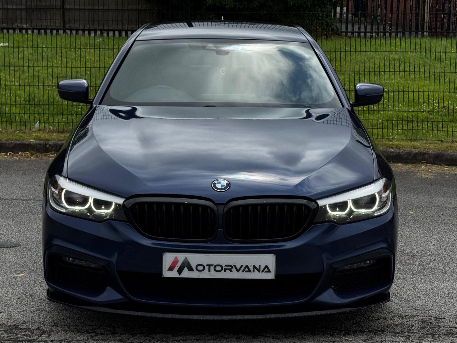 Used BMW 5 Series 2017 for sale - 77091773: Photo 2