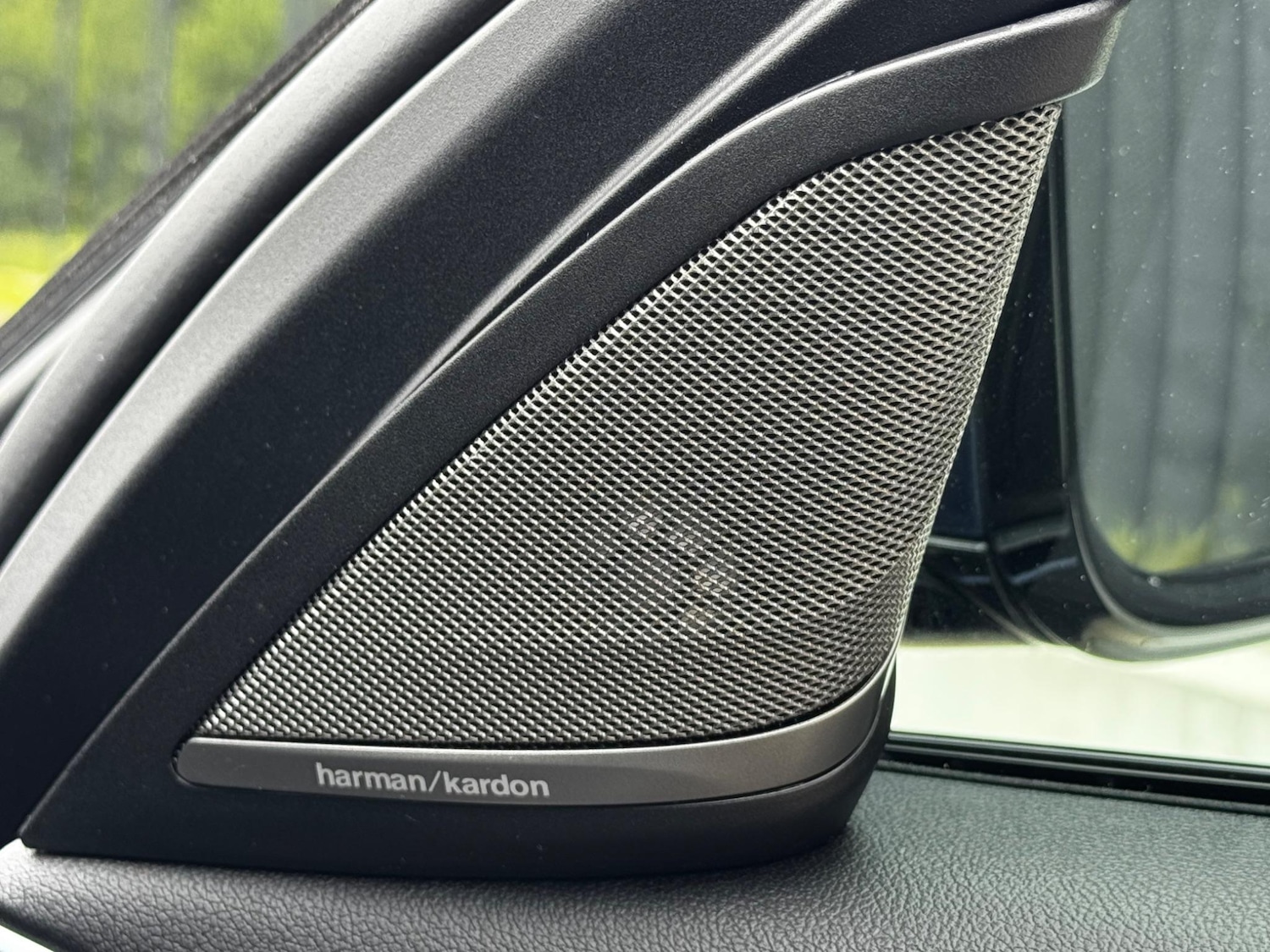 Used BMW 5 Series 2017 for sale - 77091773: Photo 40