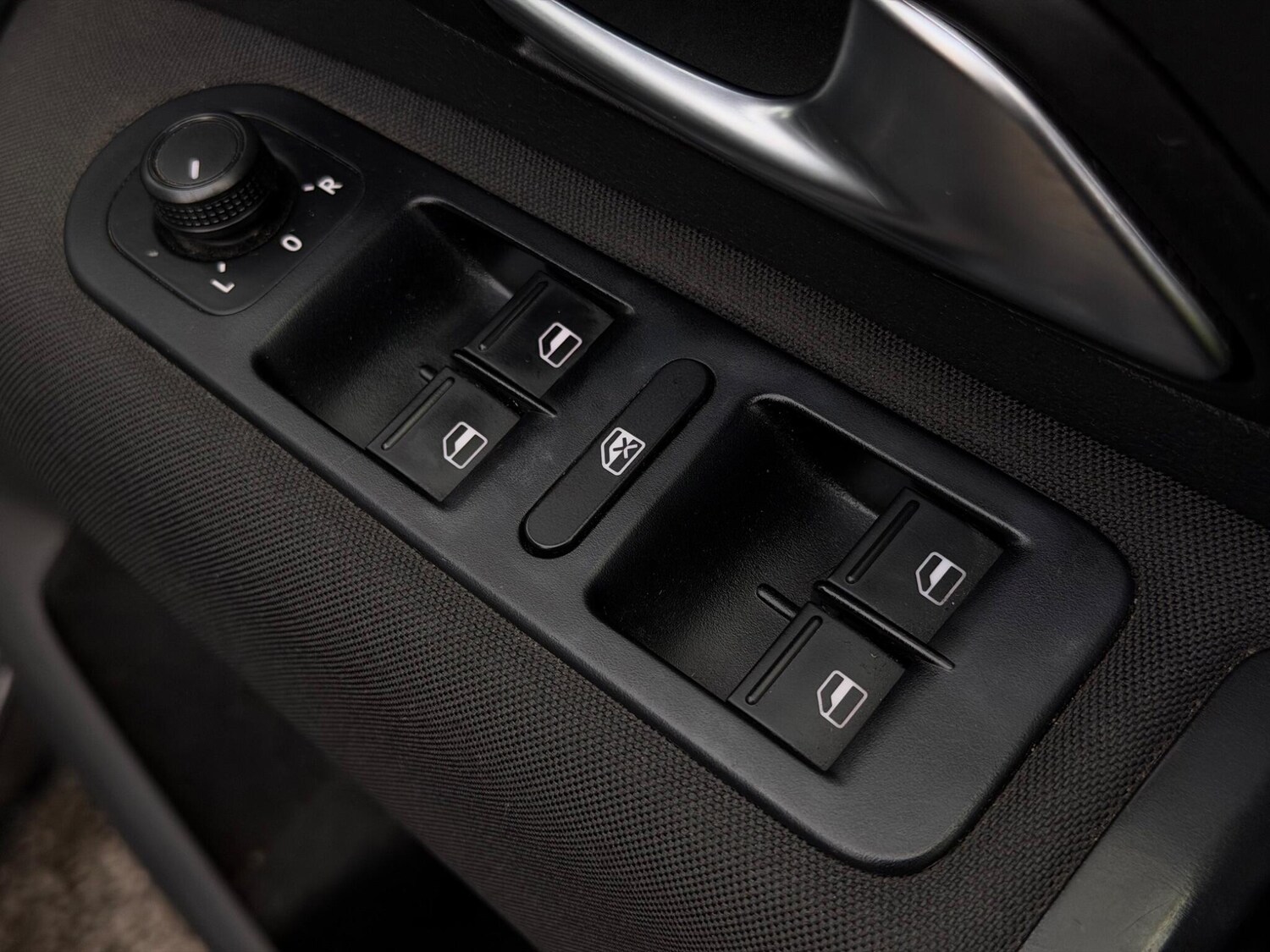 Used Volkswagen Amarok 2018 for sale - 76990862: Photo 14