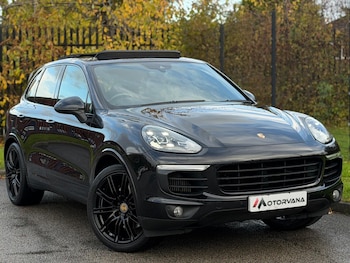 Used Porsche Cayenne 2017 for sale - 76989355: Photo