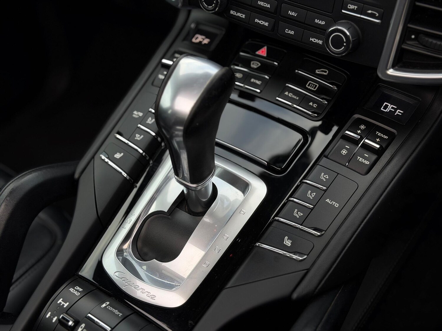 Used Porsche Cayenne for sale - 76989355: Photo 21