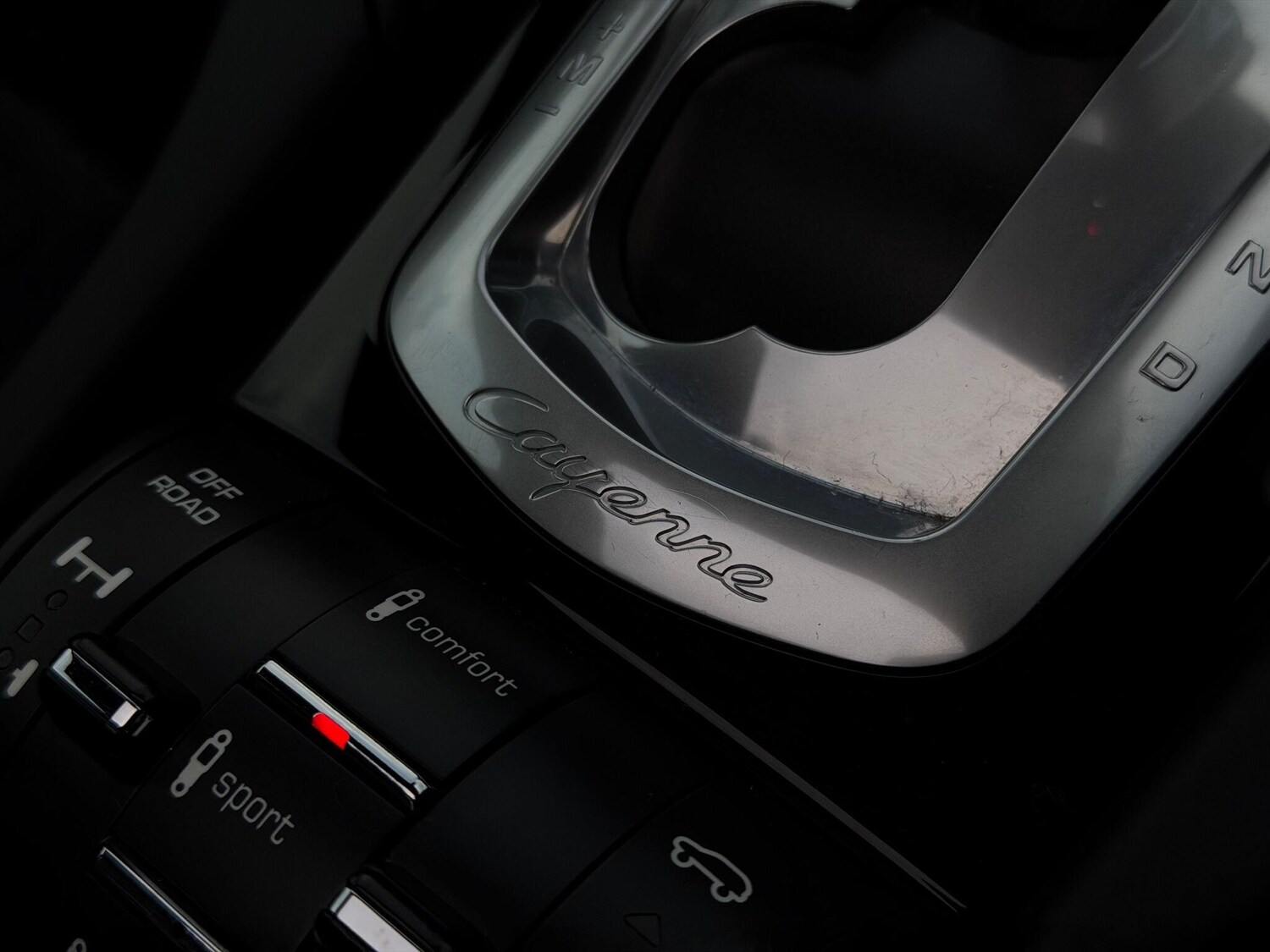 Used Porsche Cayenne for sale - 76989355: Photo 27