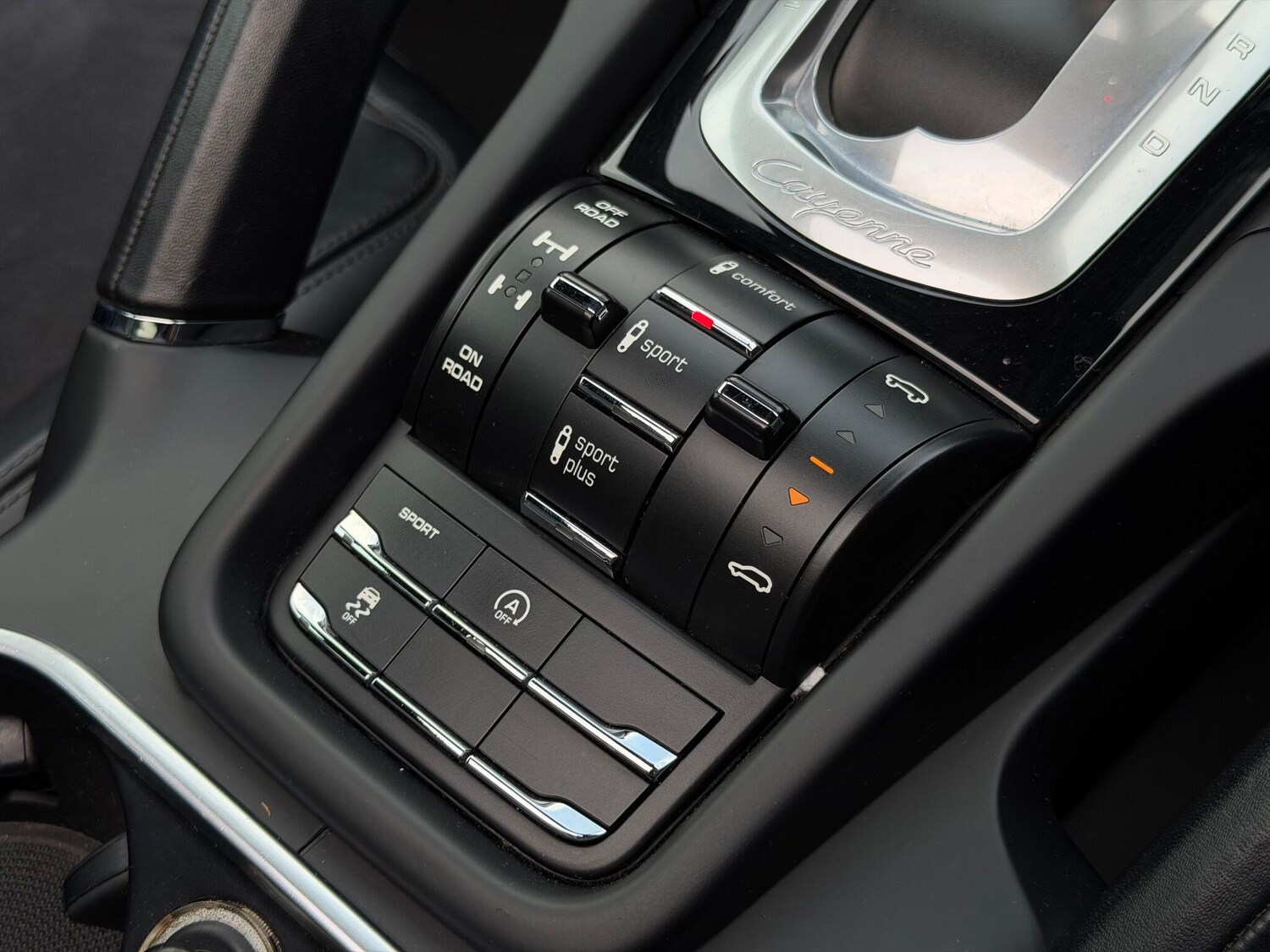 Used Porsche Cayenne for sale - 76989355: Photo 28