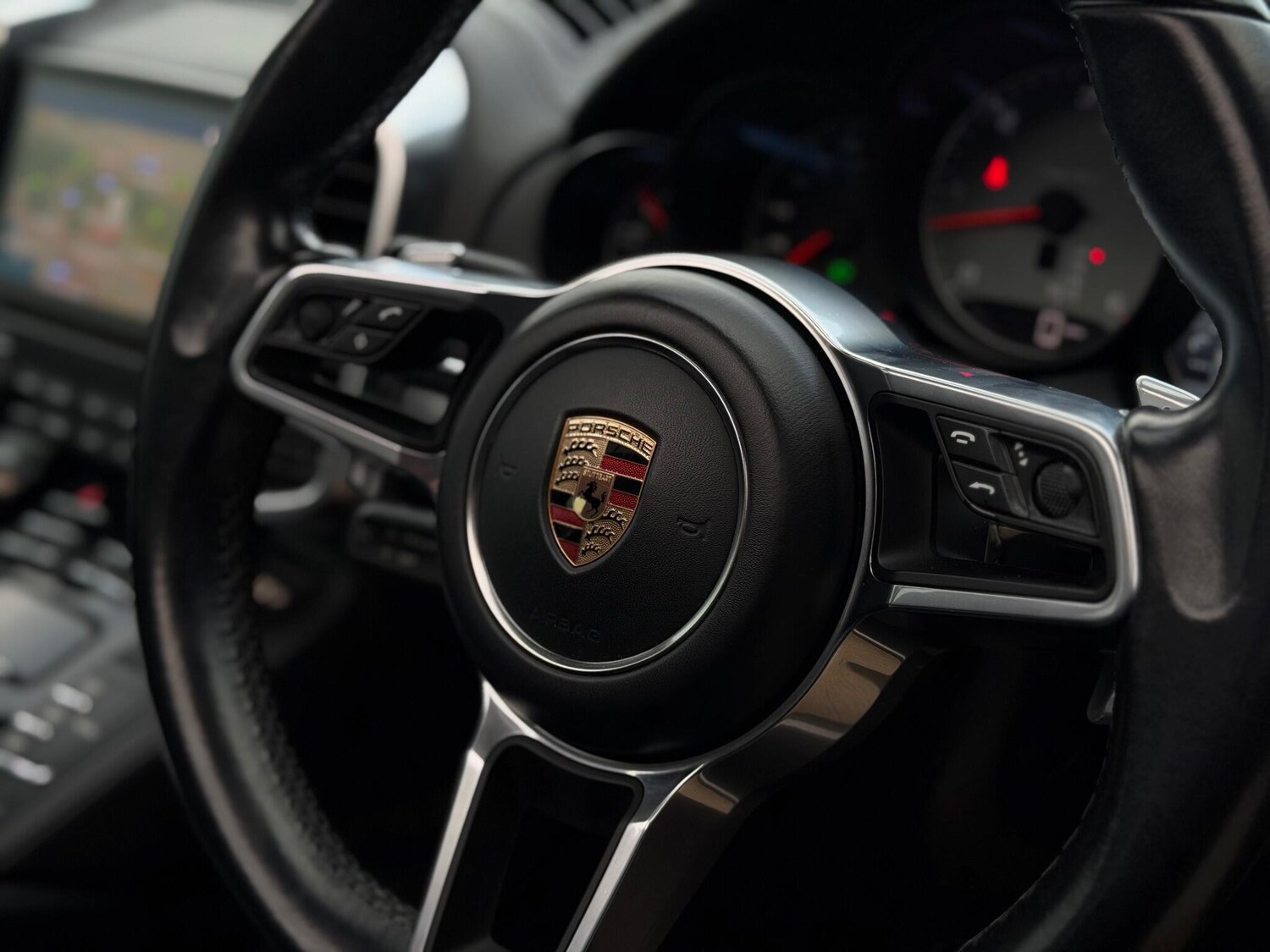 Used Porsche Cayenne for sale - 76989355: Photo 39