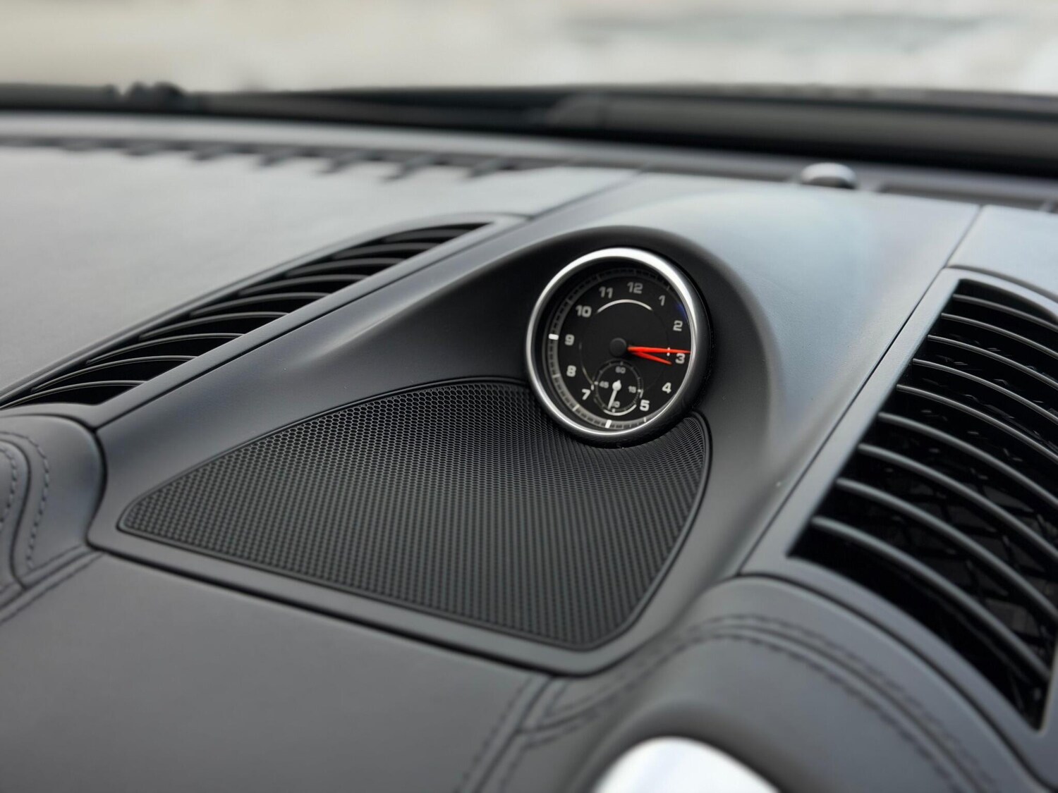 Used Porsche Cayenne for sale - 76989355: Photo 51