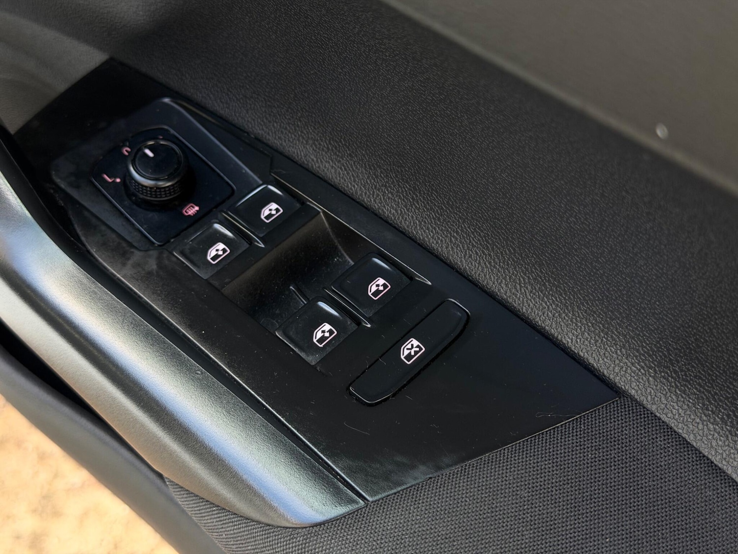 Used Volkswagen Polo for sale - 77237662: Photo 23