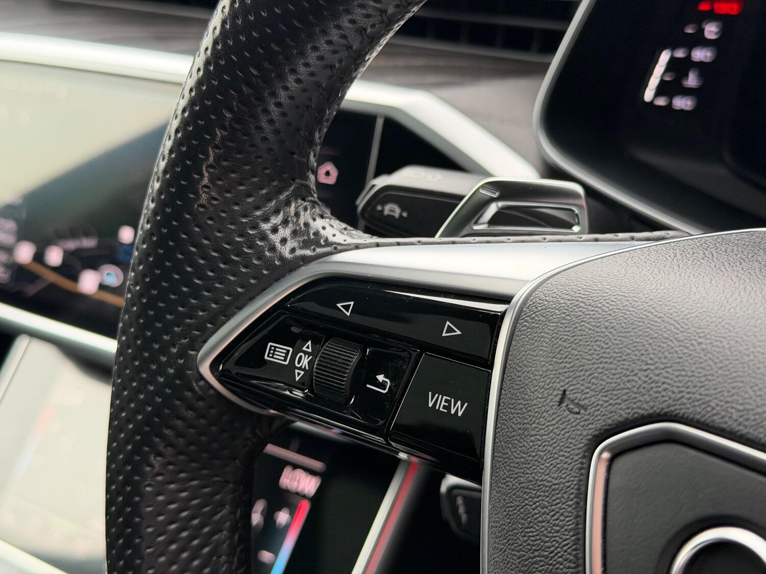 Used Audi RS6 2020 for sale - 76561084: Photo 43