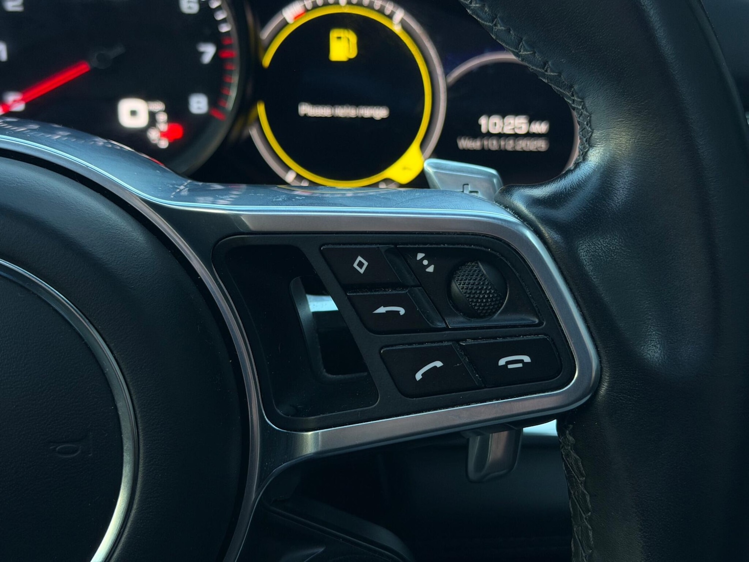 Used Porsche Panamera 2017 for sale - 76727309: Photo 28