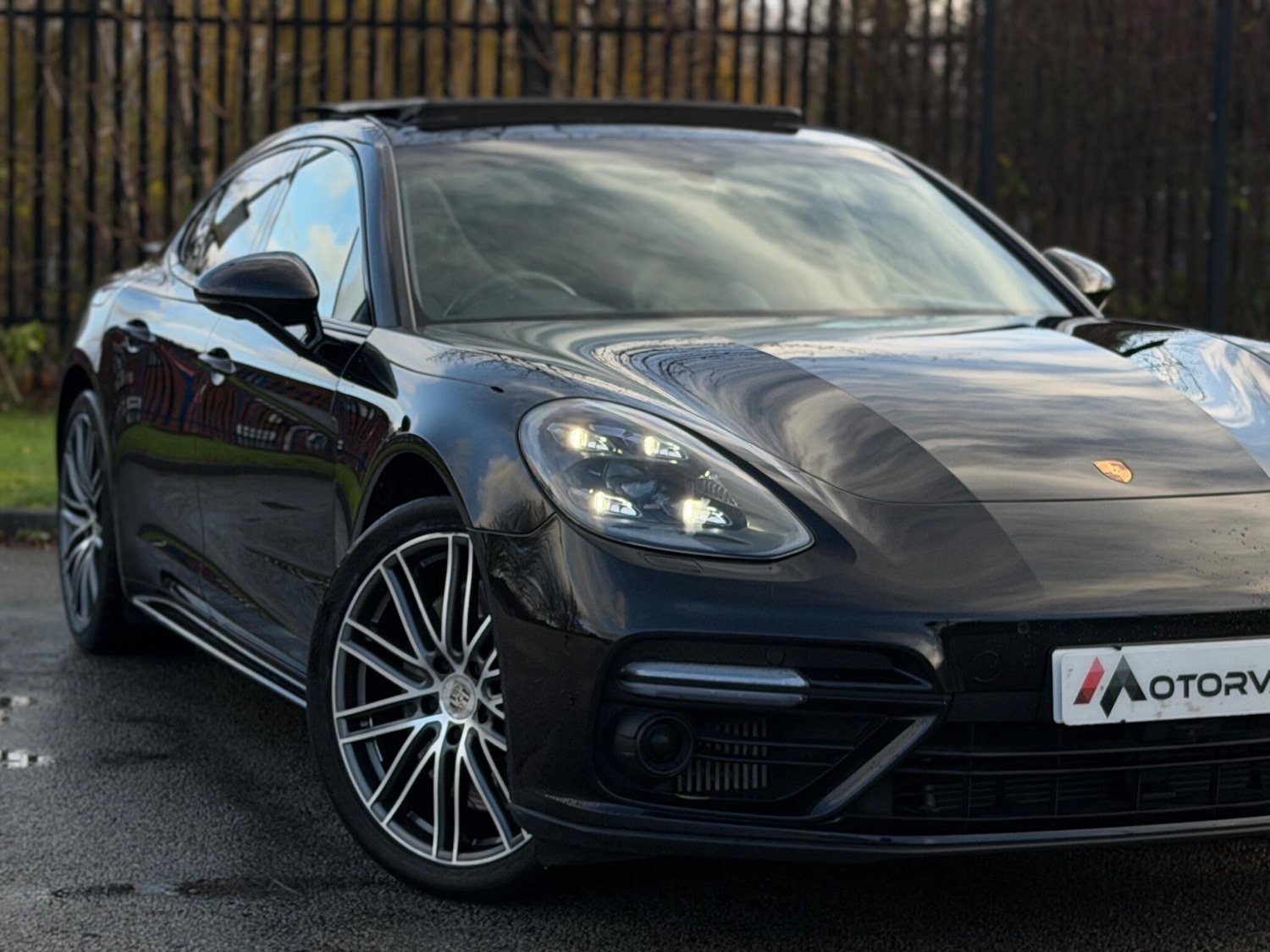 Used Porsche Panamera 2017 for sale - 76727309: Photo 5
