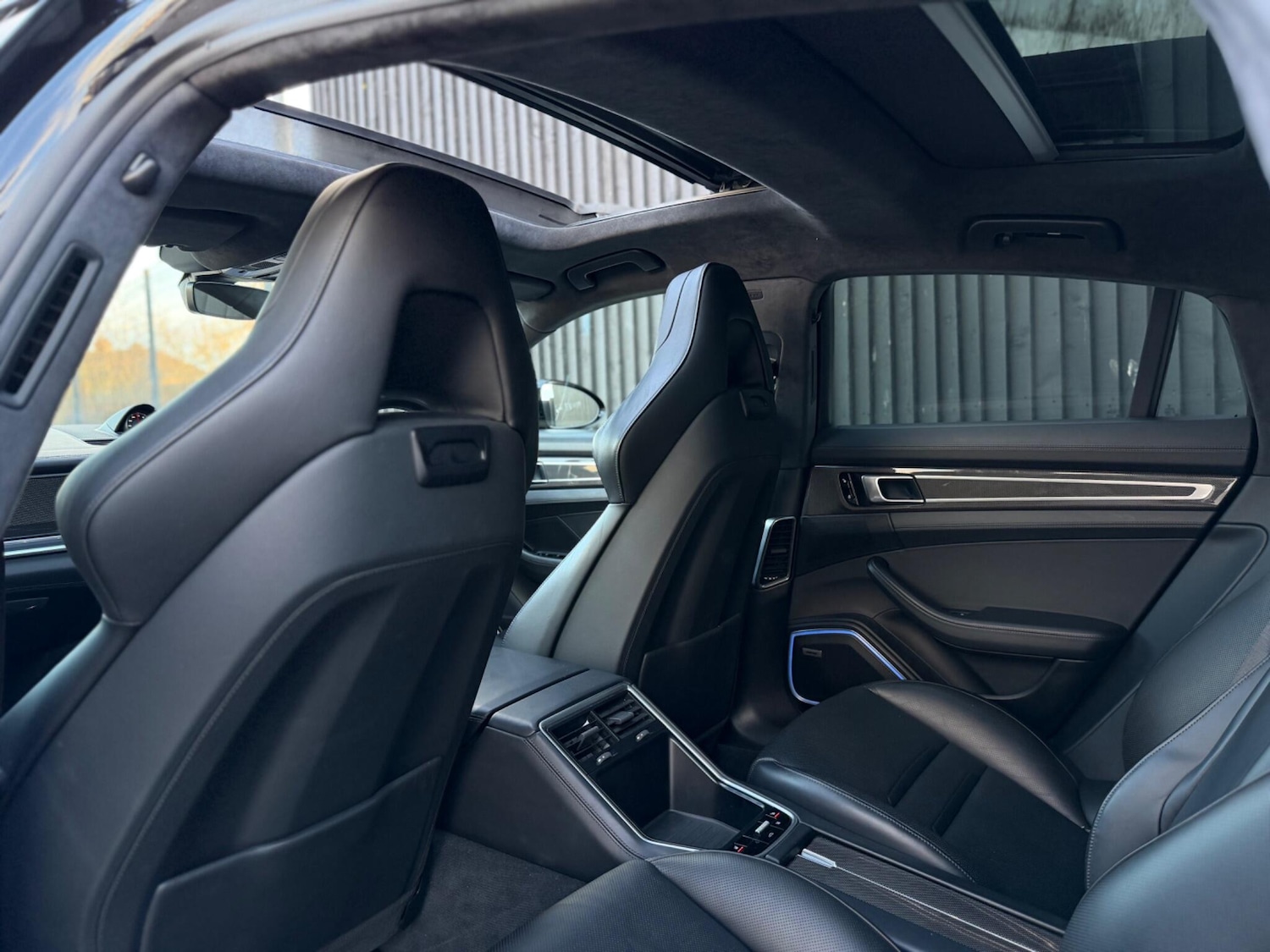 Used Porsche Panamera 2017 for sale - 76727309: Photo 57