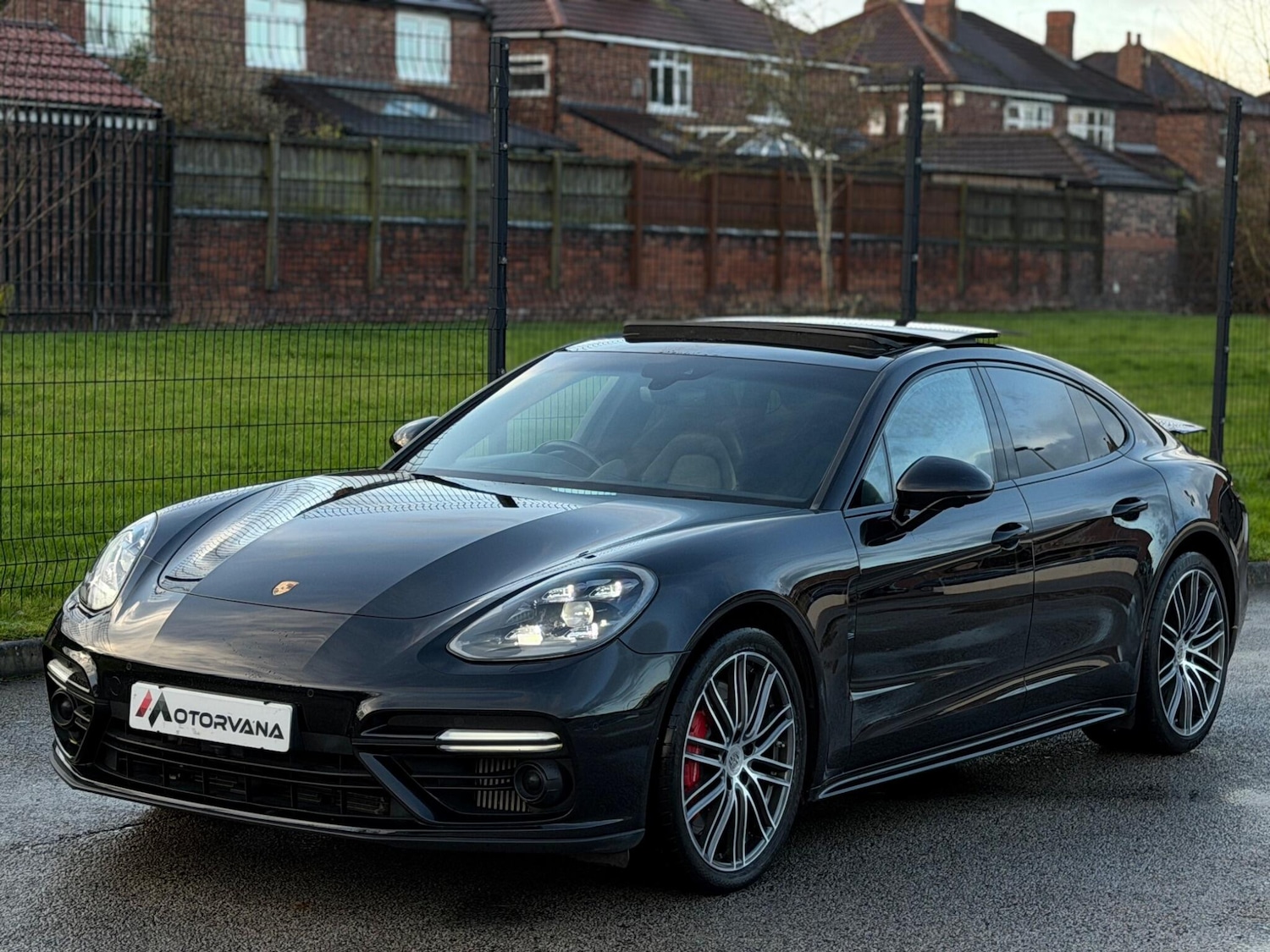 Used Porsche Panamera 2017 for sale - 76727309: Photo 8