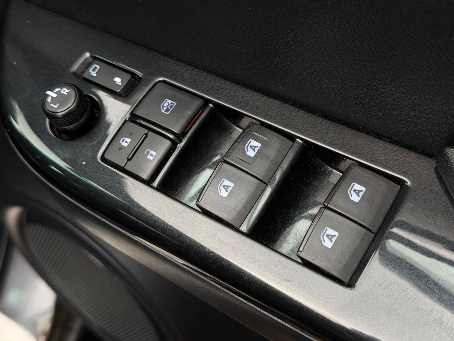 Used Toyota Hilux 2020 for sale - 77387069: Photo 15