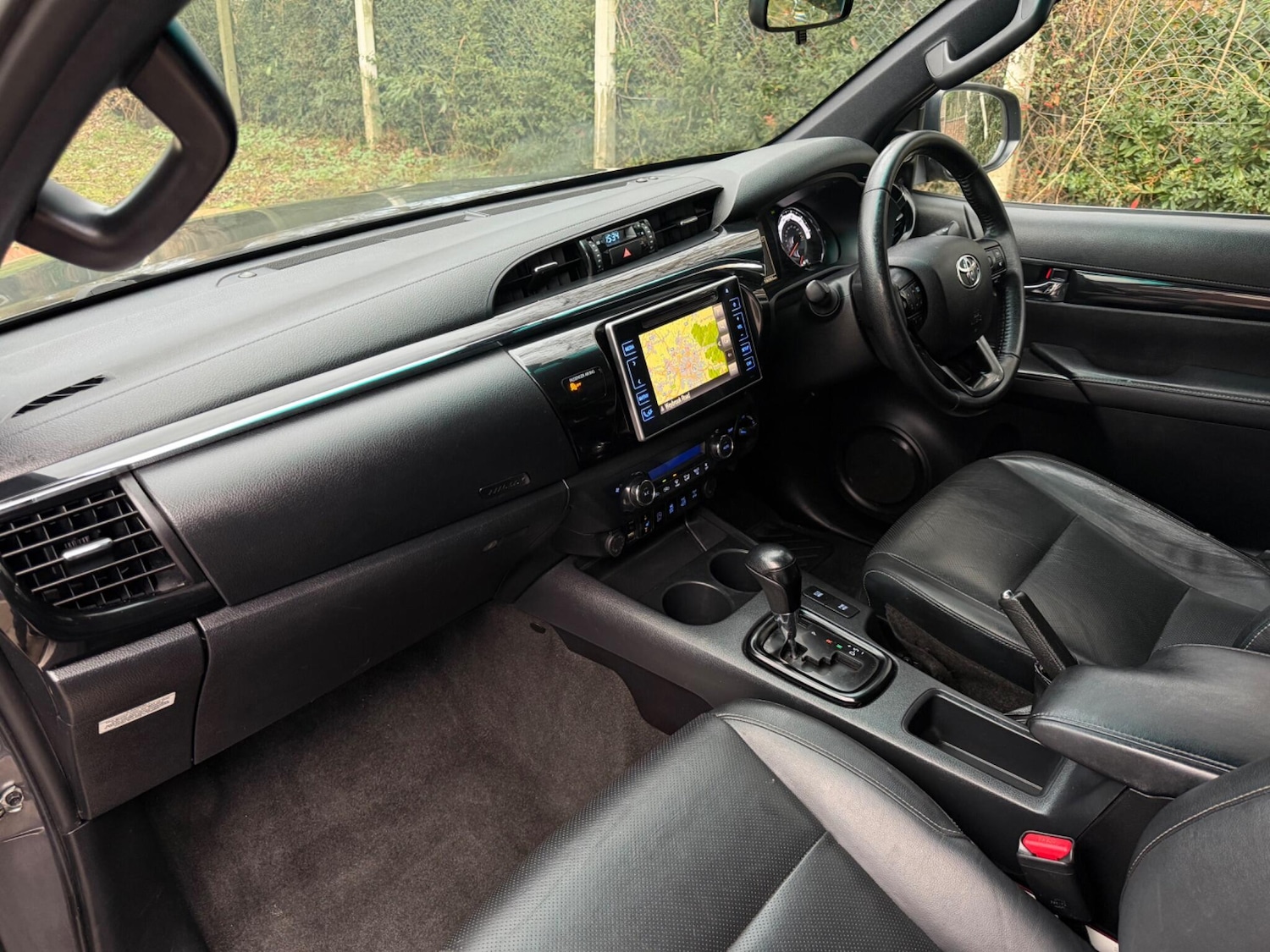 Used Toyota Hilux 2020 for sale - 77387069: Photo 22