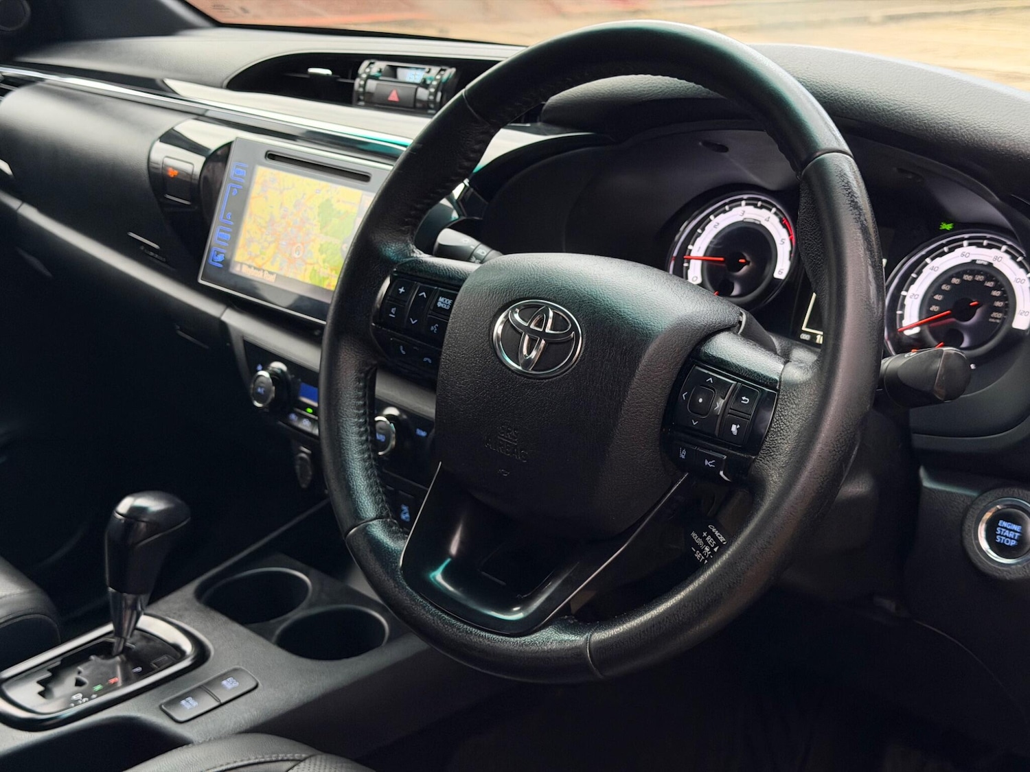 Used Toyota Hilux 2020 for sale - 77387069: Photo 34