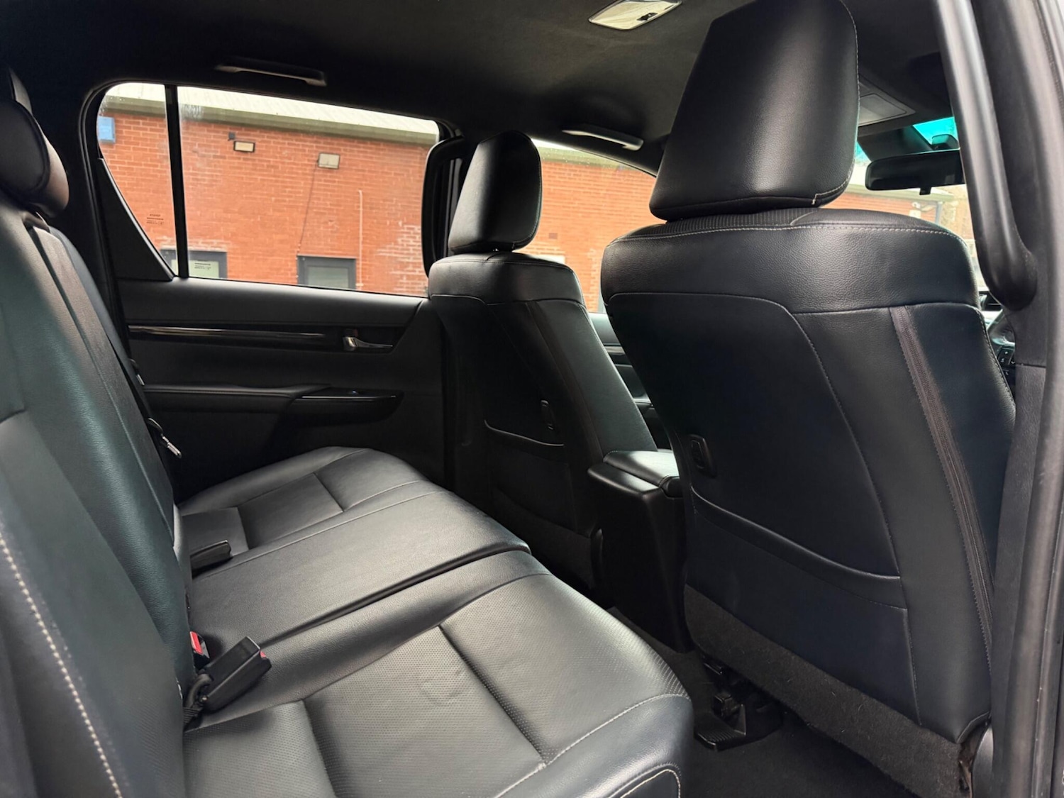 Used Toyota Hilux 2020 for sale - 77387069: Photo 37