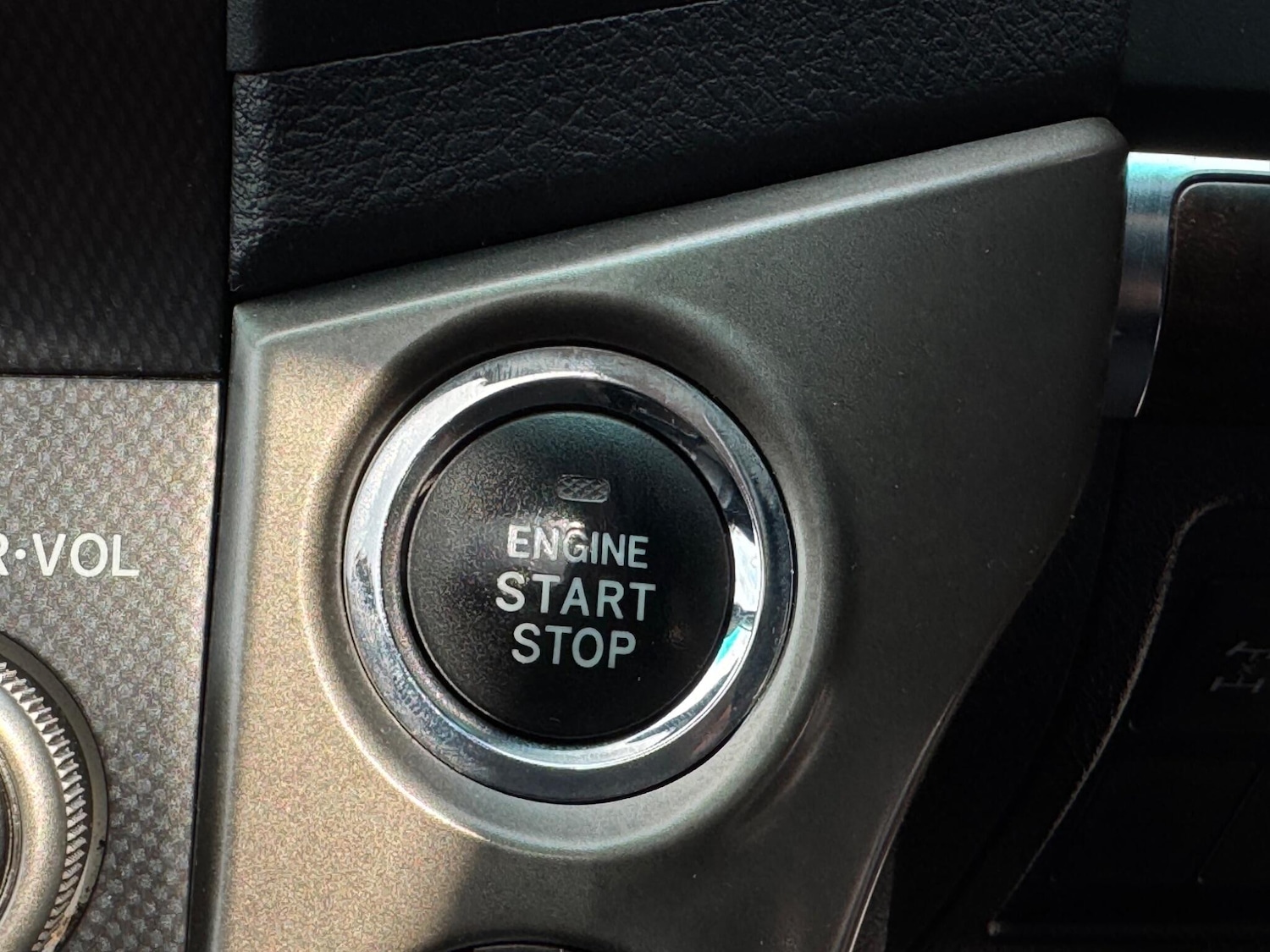 Used Toyota Land Cruiser 2010 for sale - 76994995: Photo 27