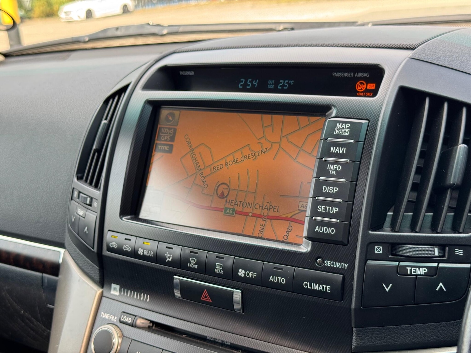 Used Toyota Land Cruiser 2010 for sale - 76994995: Photo 32