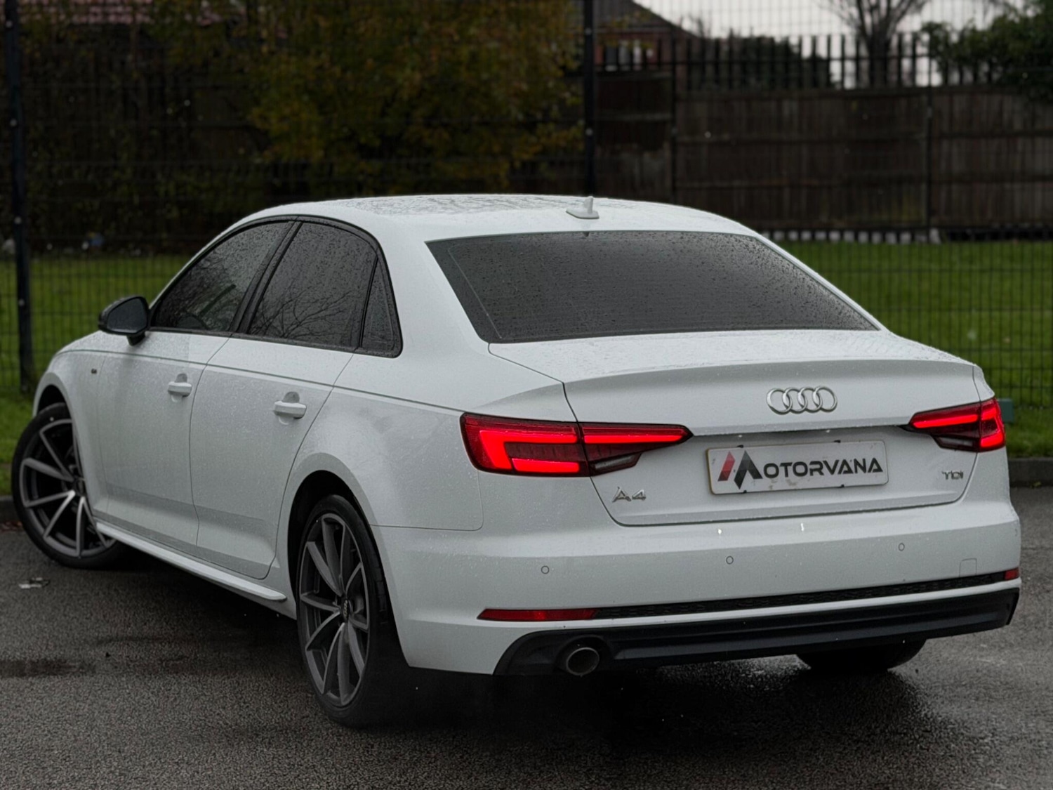 Used Audi A4 2017 for sale - 76752772: Photo 13