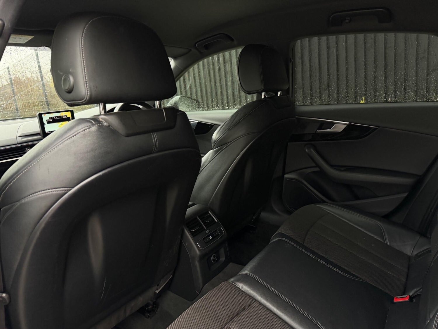 Used Audi A4 2017 for sale - 76752772: Photo 24