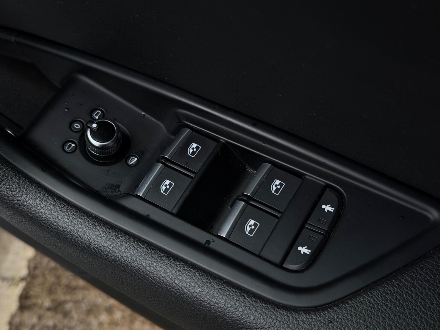 Used Audi A4 2017 for sale - 76752772: Photo 27