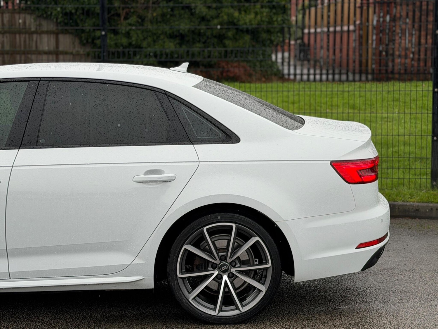 Used Audi A4 2017 for sale - 76752772: Photo 29