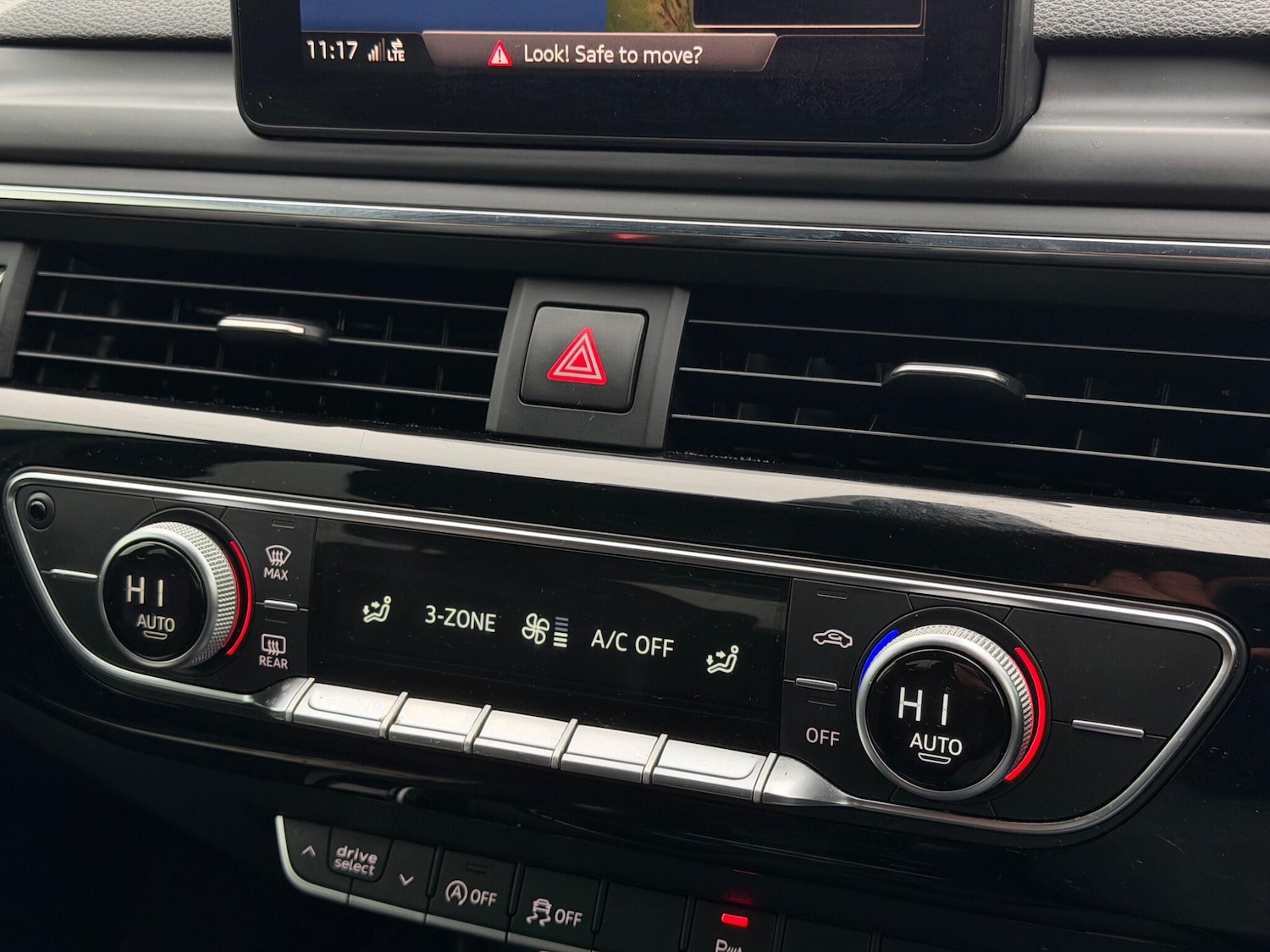 Used Audi A4 2017 for sale - 76752772: Photo 30