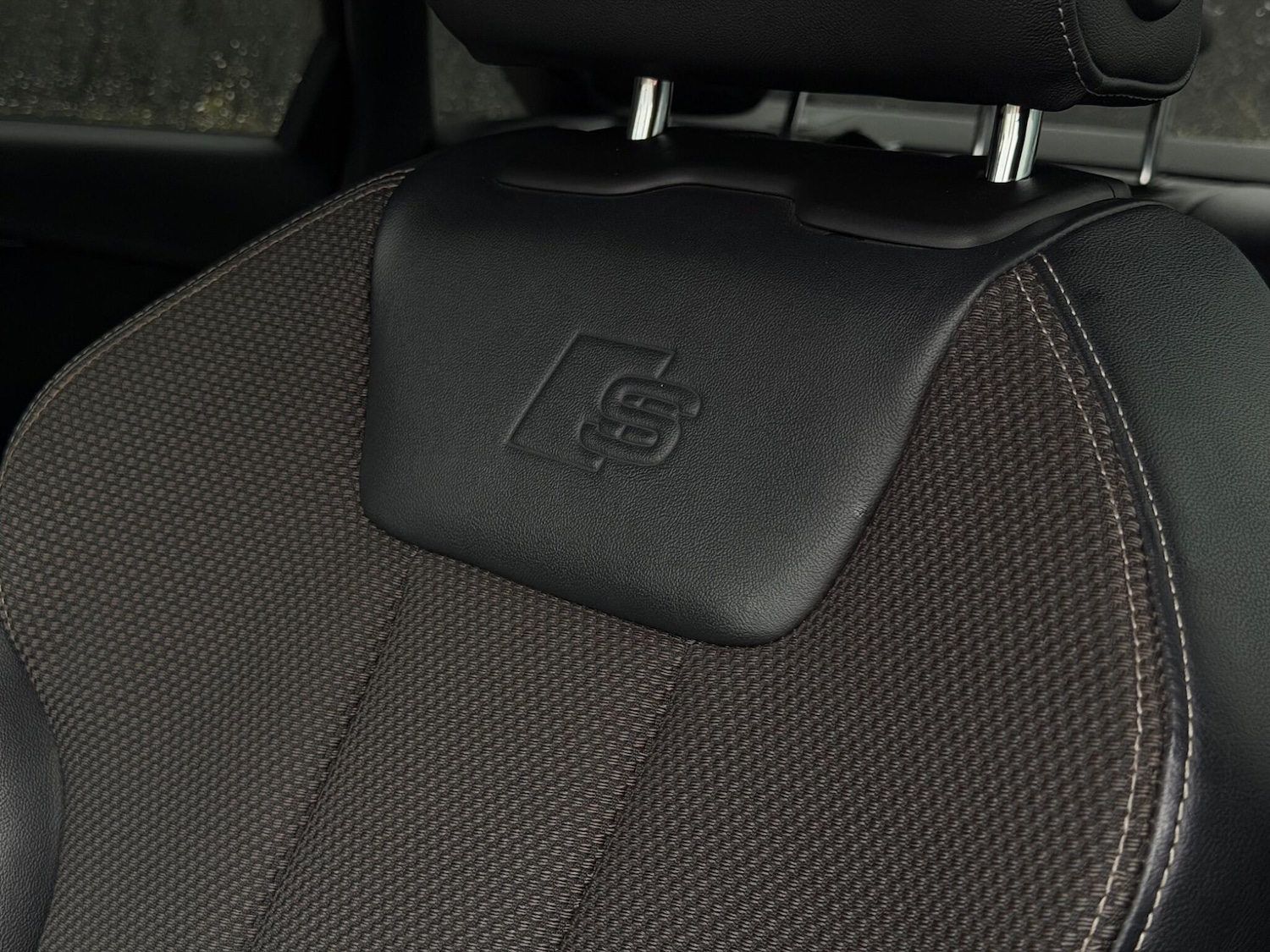 Used Audi A4 2017 for sale - 76752772: Photo 40