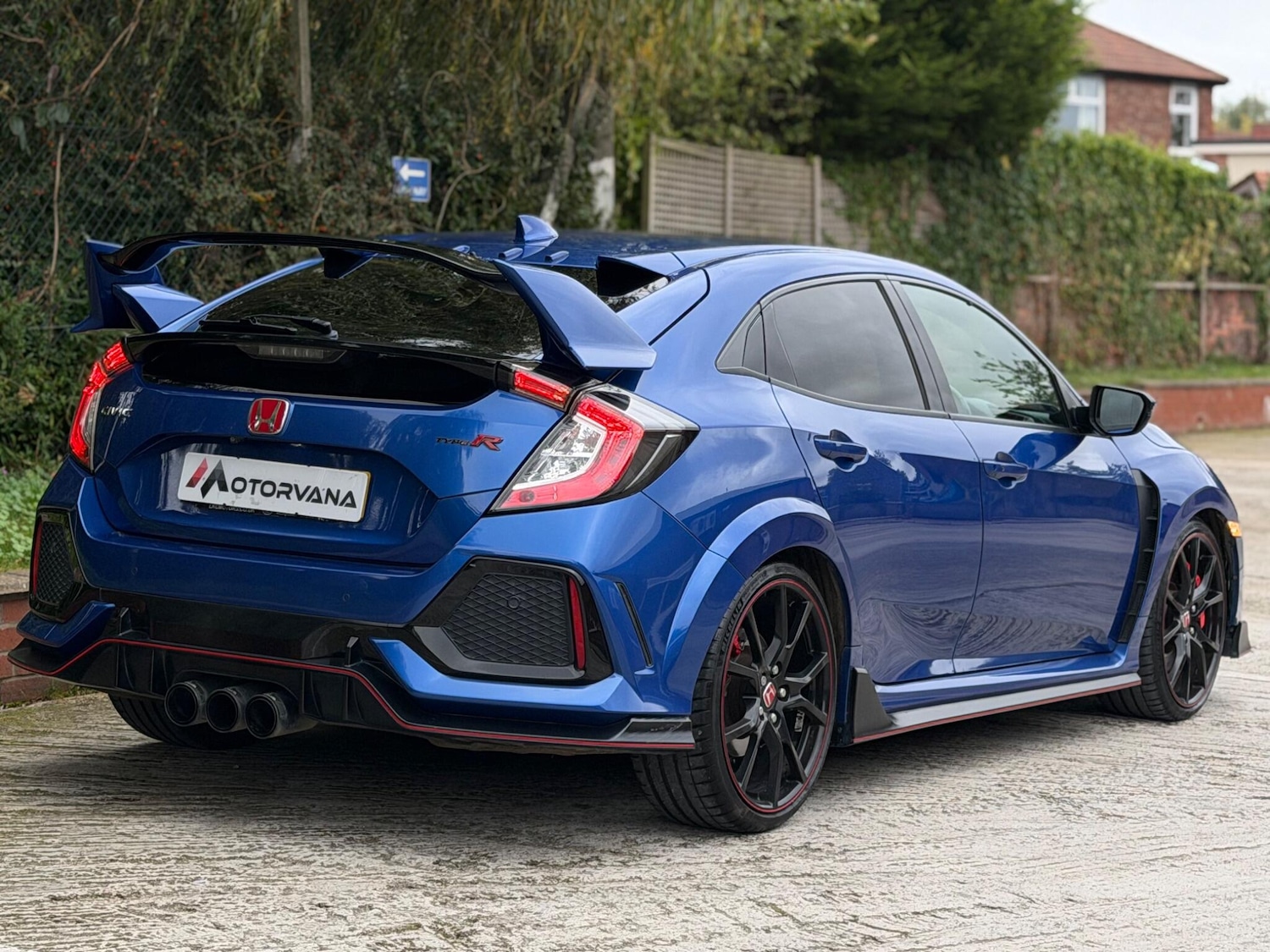 Used Nissan GT-R 2018 for sale - 76995657: Photo 15