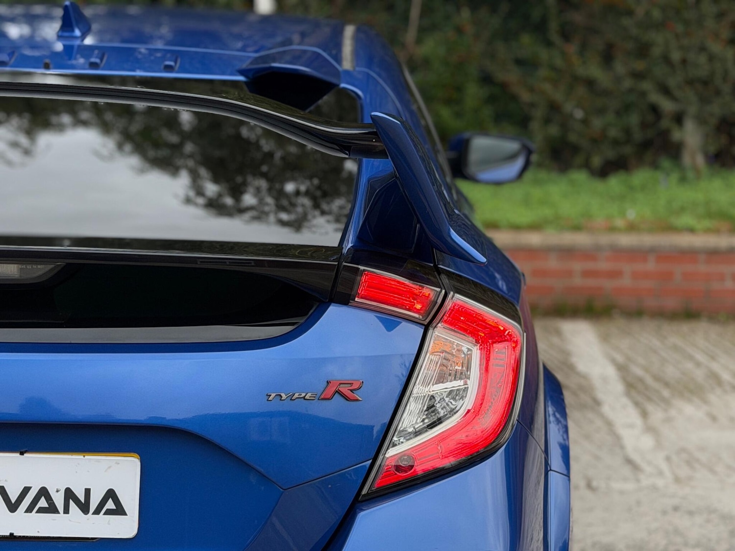 Used Nissan GT-R 2018 for sale - 76995657: Photo 41