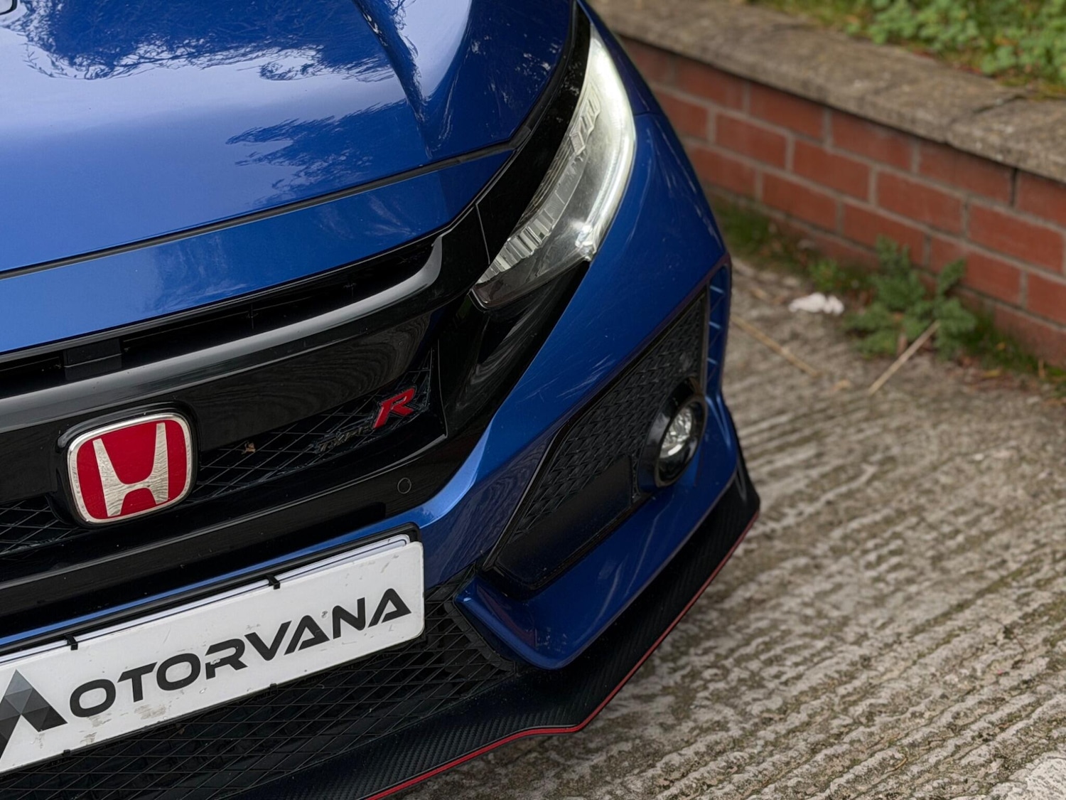 Used Nissan GT-R 2018 for sale - 76995657: Photo 42