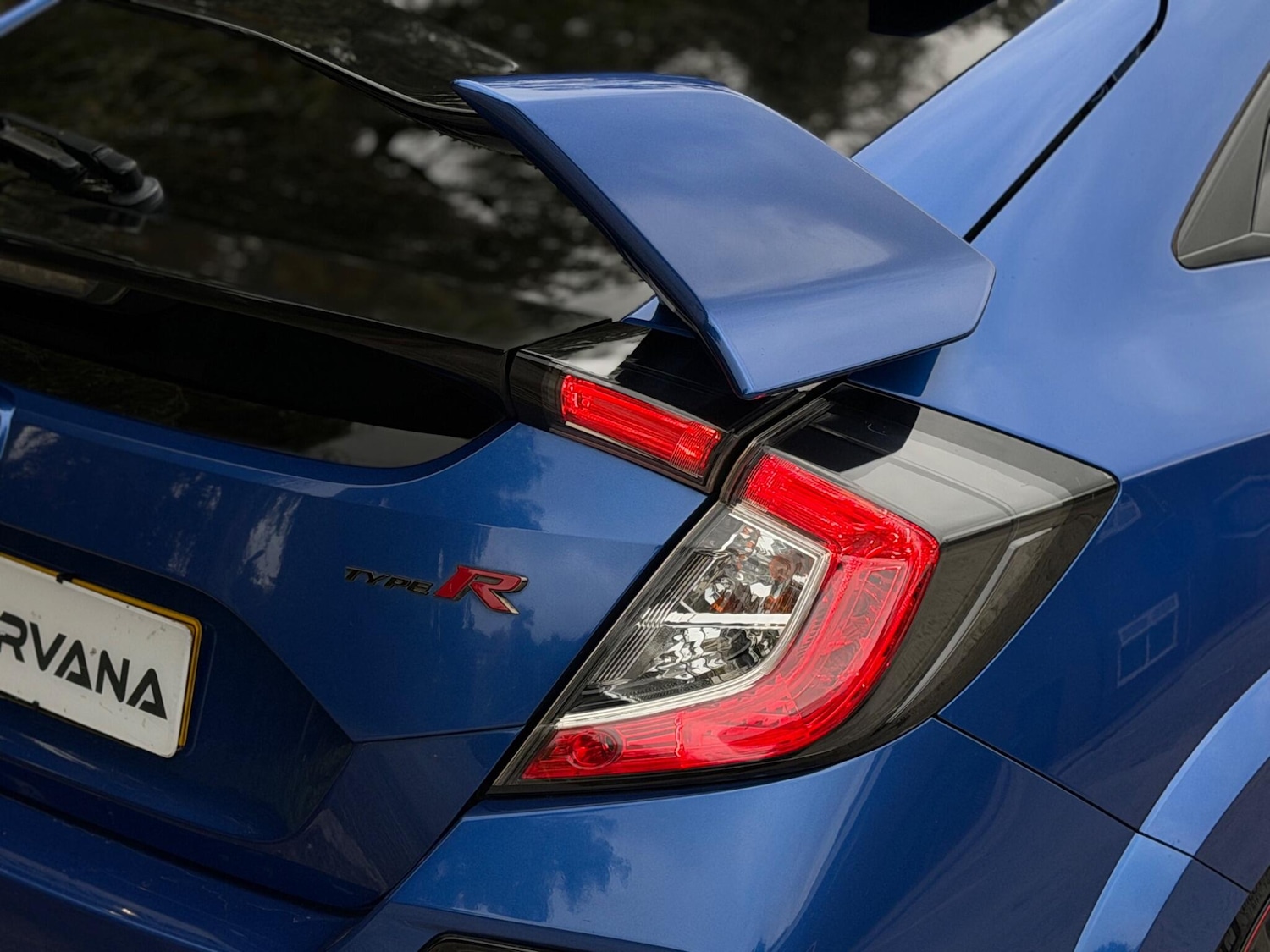 Used Nissan GT-R 2018 for sale - 76995657: Photo 46