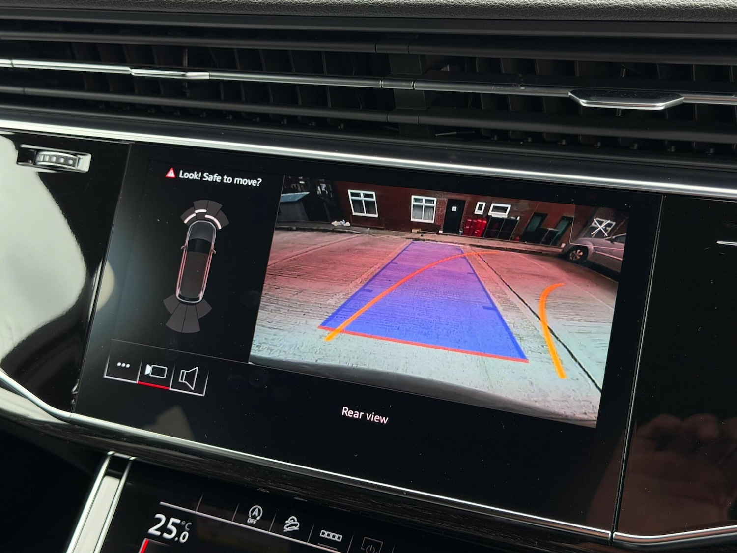 Used Audi Q7 2024 for sale - 78006949: Photo 38