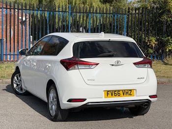 Used Toyota Auris 2016 for sale - 79645027: Photo