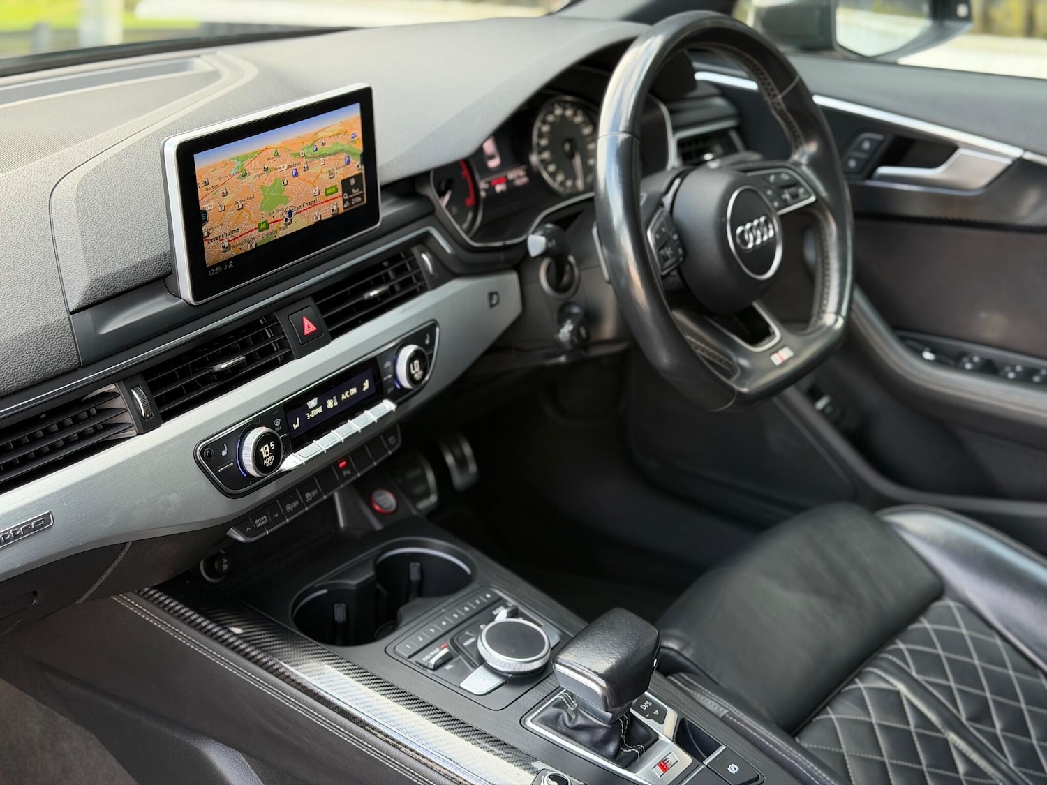 Used Audi A4 2017 for sale - 76562352: Photo 21