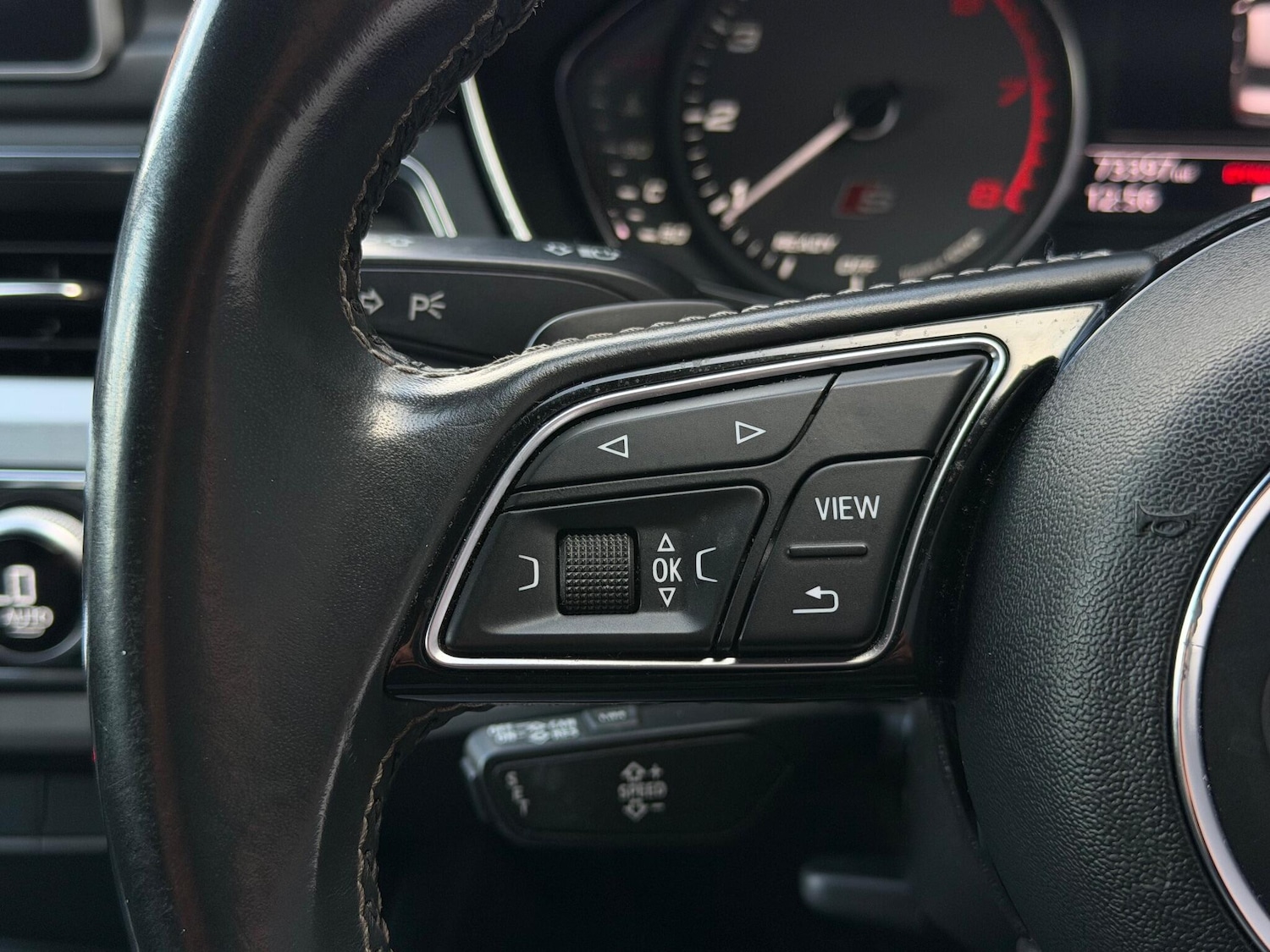 Used Audi A4 2017 for sale - 76562352: Photo 28