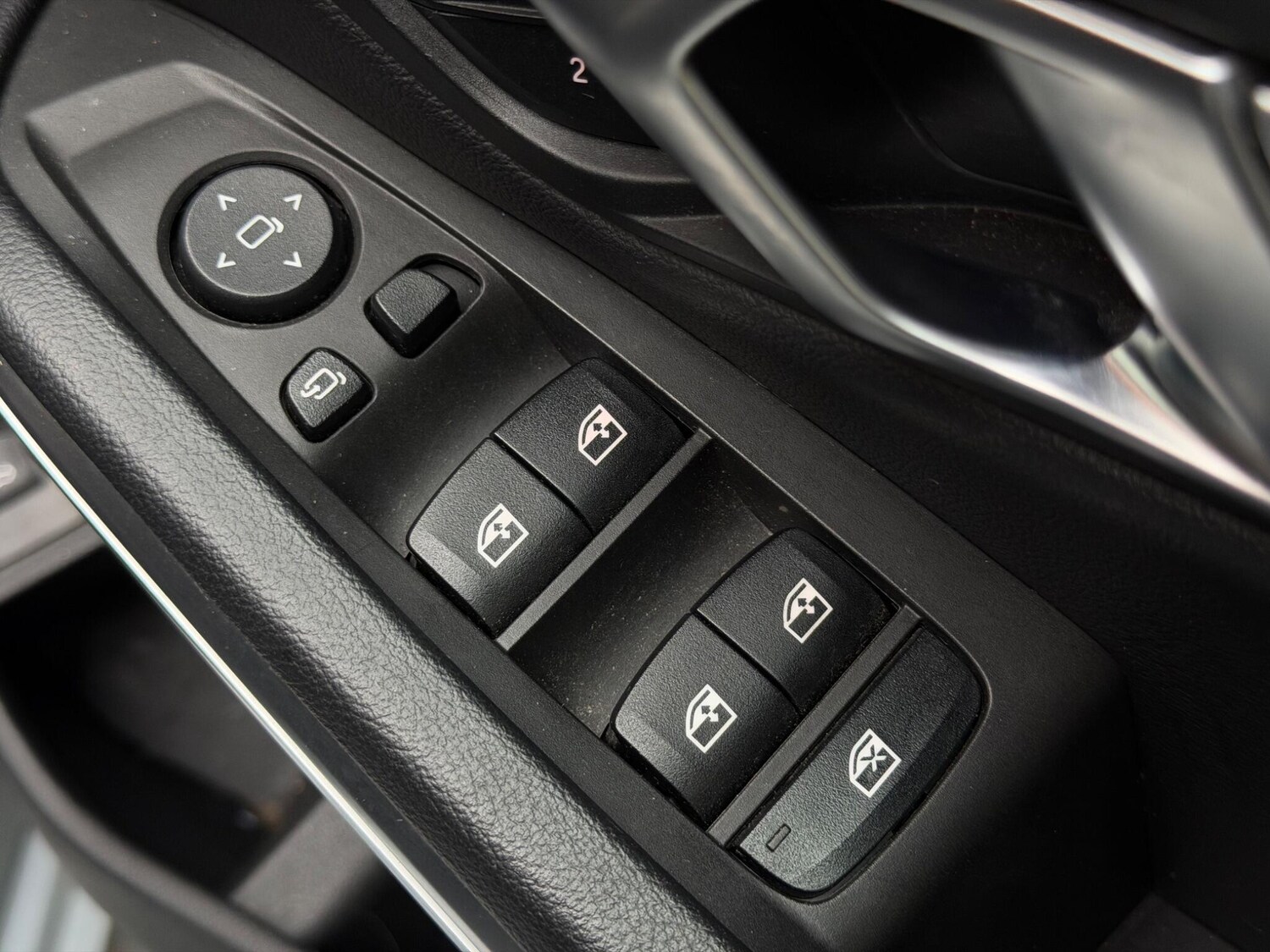 Used BMW 3 Series for sale - 77925801: Photo 28