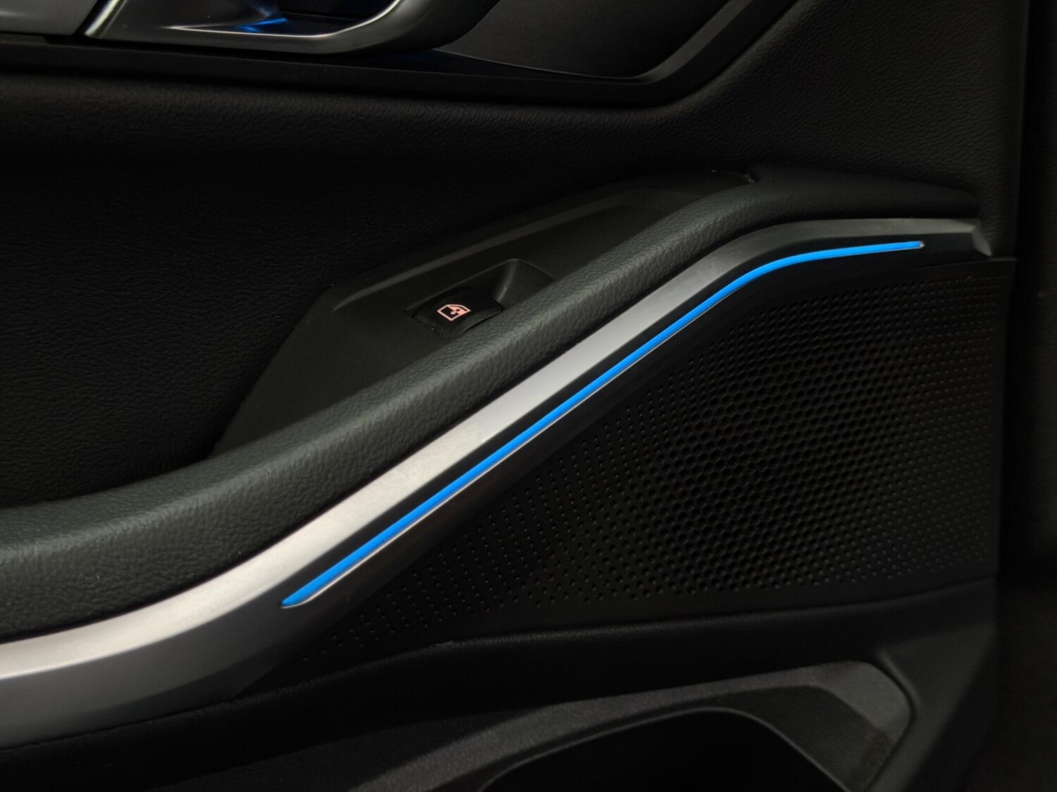 Used BMW 3 Series for sale - 77925801: Photo 54