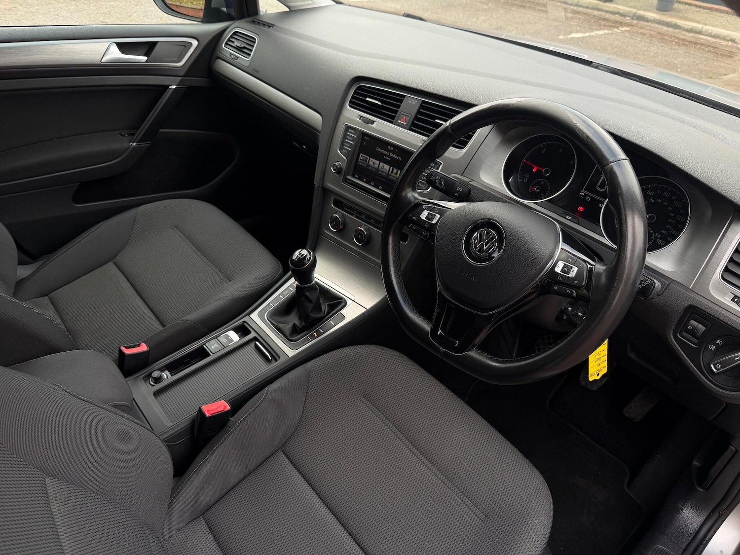 Used Volkswagen Golf 2015 for sale - 77091042: Photo 11