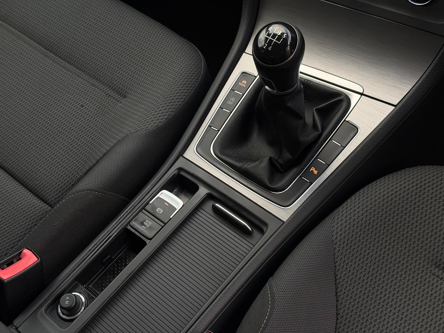 Used Volkswagen Golf 2015 for sale - 77091042: Photo 12