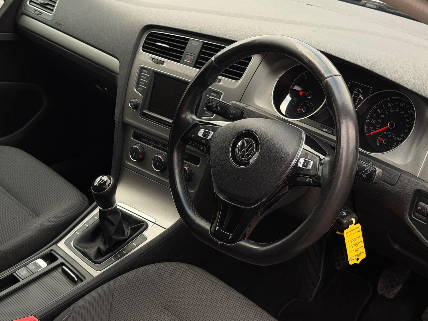 Used Volkswagen Golf 2015 for sale - 77091042: Photo 25