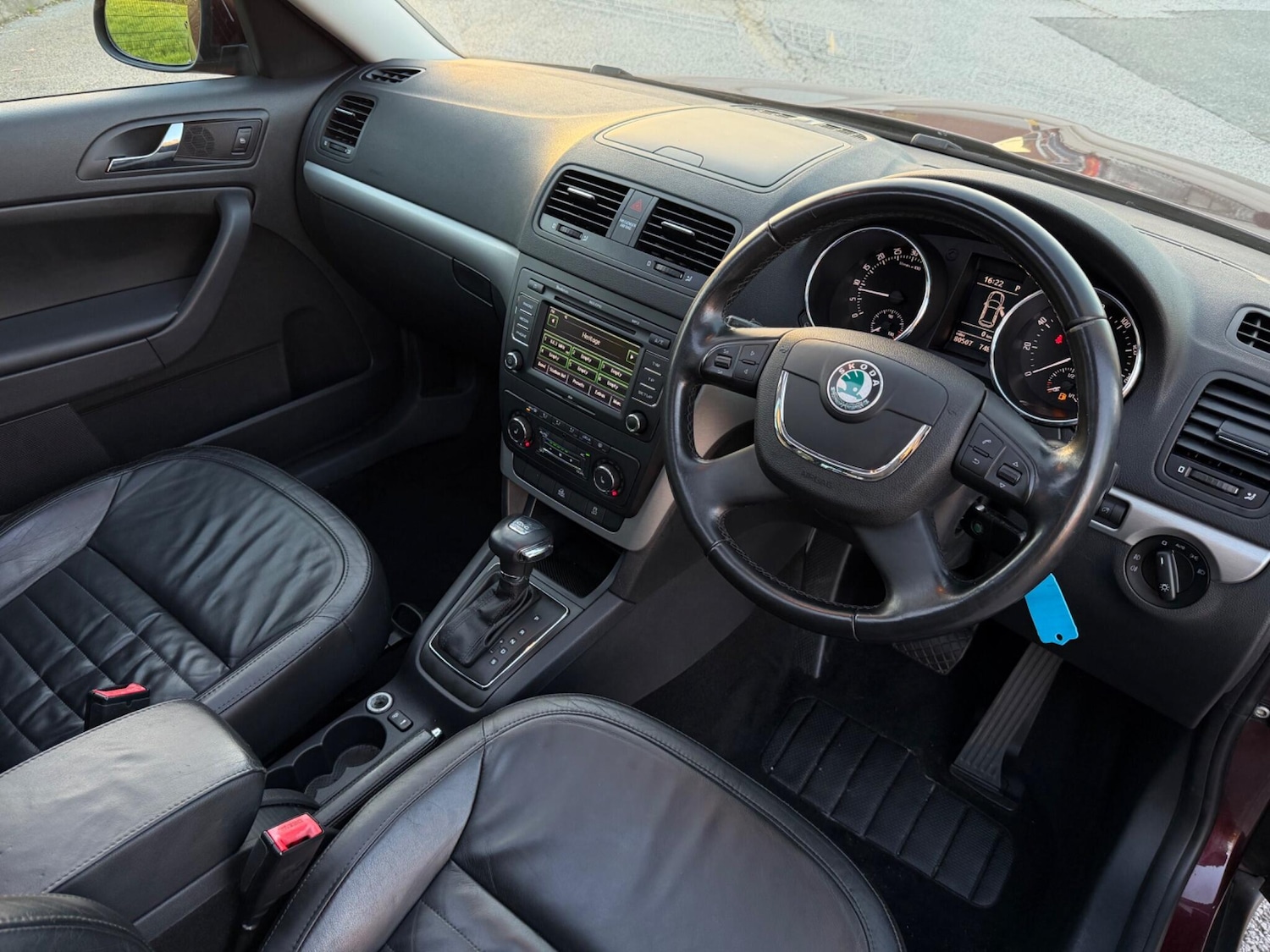 Used Skoda Yeti 2012 for sale - 76608015: Photo 11