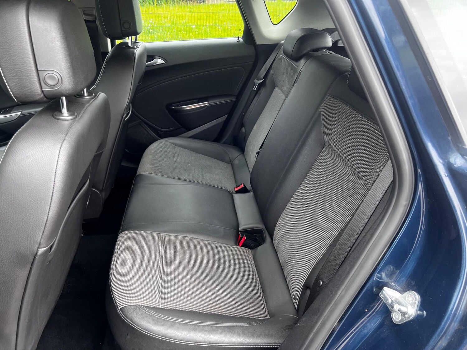 Used Vauxhall Astra 2012 for sale - 76561387: Photo 14