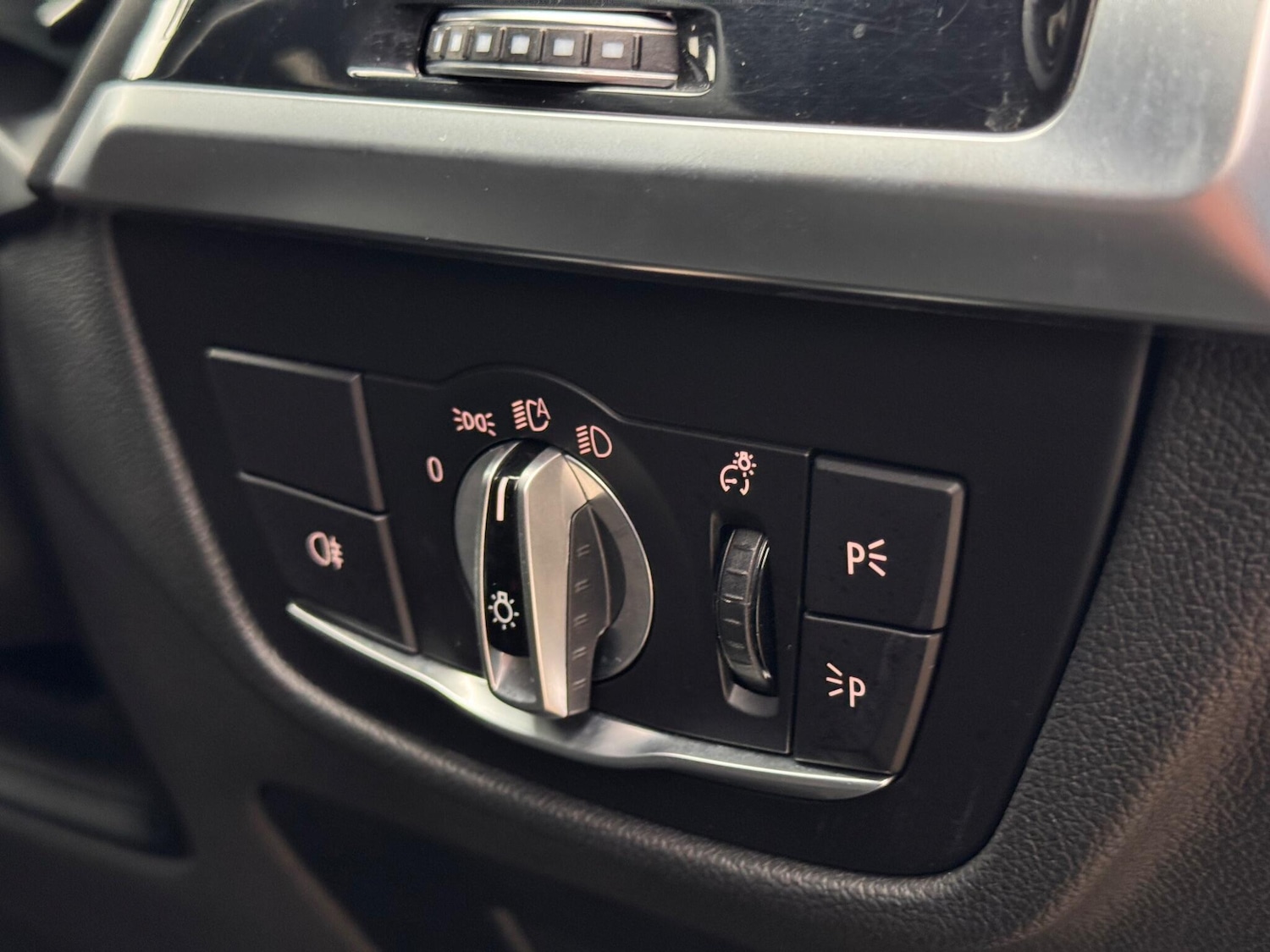 Used BMW X4 2019 for sale - 76865529: Photo 27